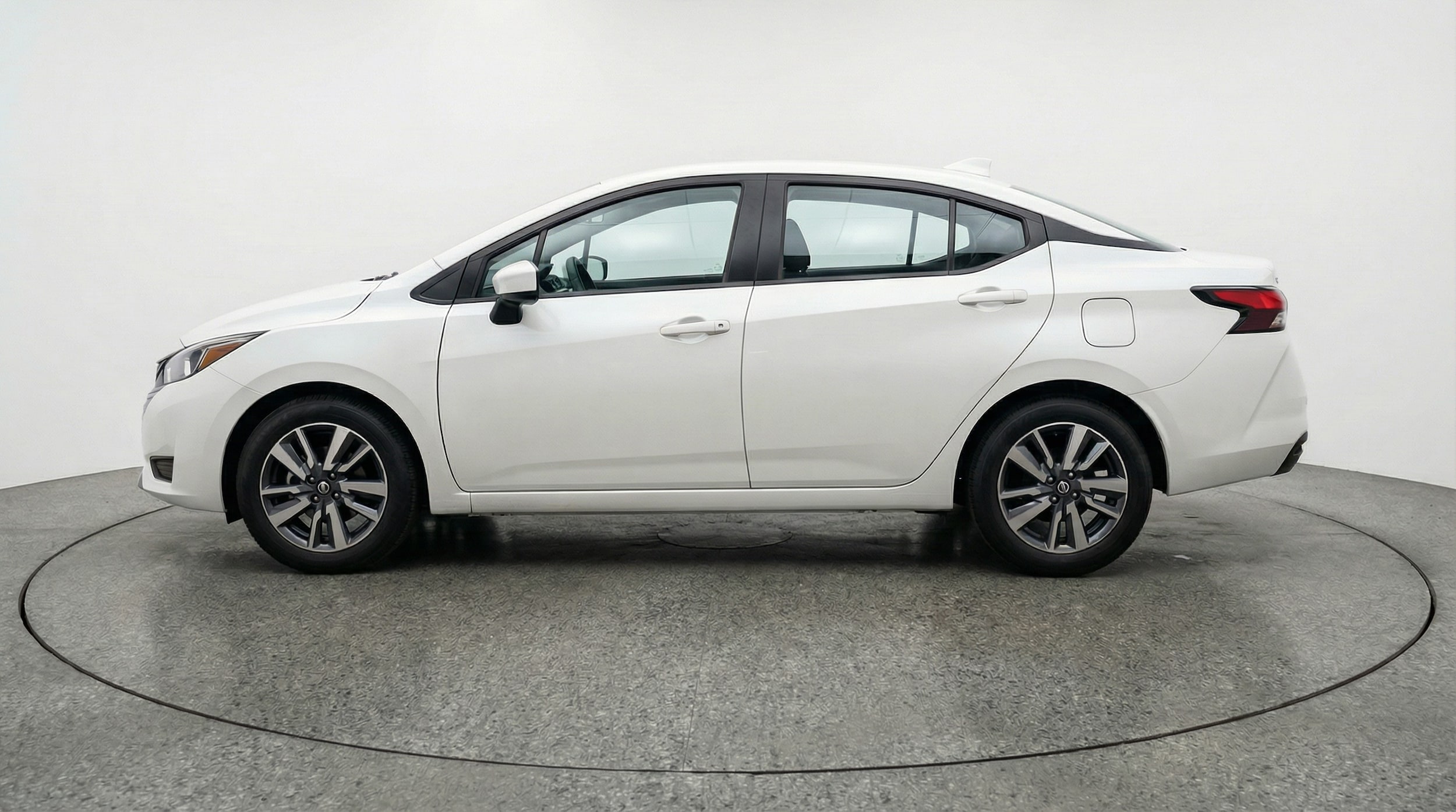 Thumbnail: 2025 Nissan Versa - 4