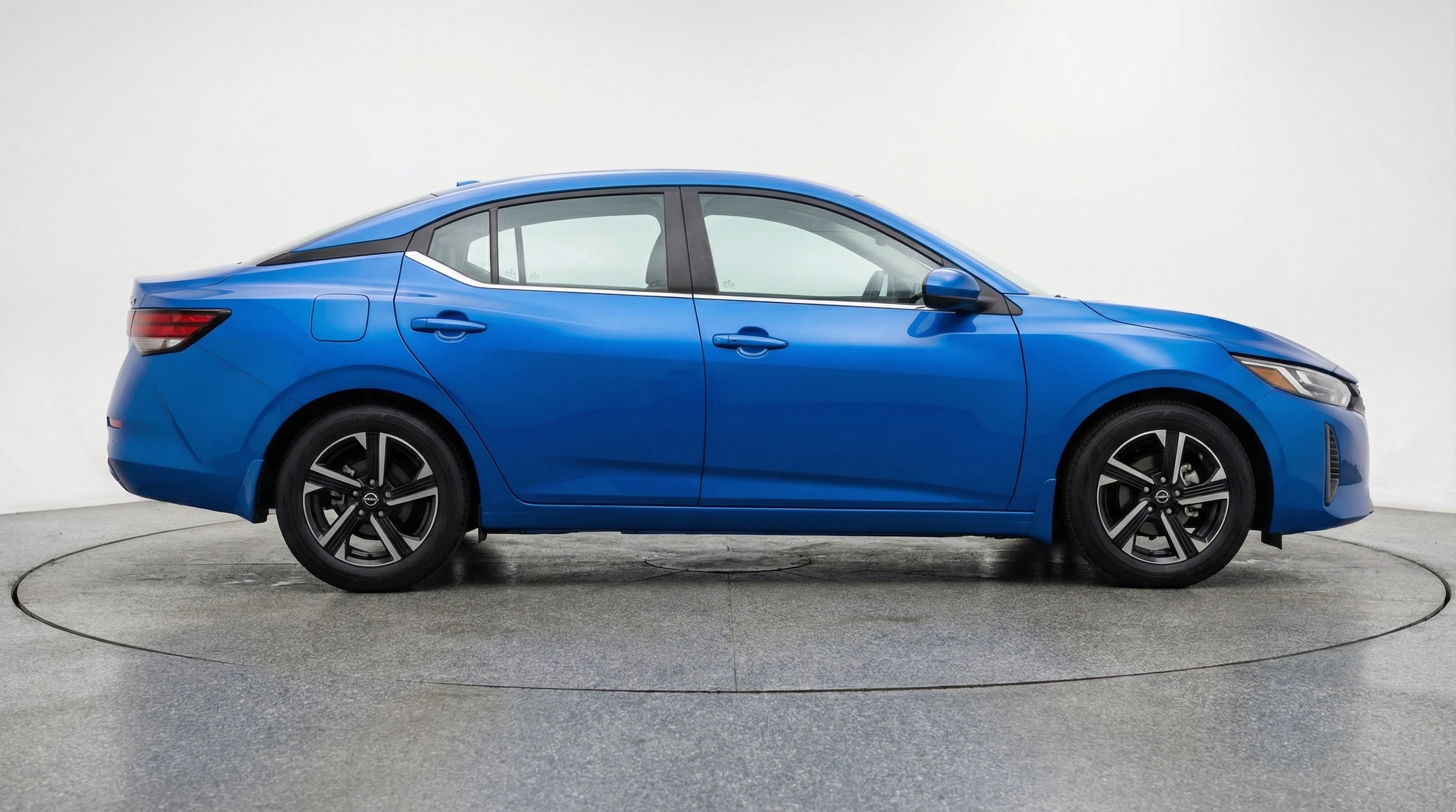 Thumbnail: 2025 Nissan Sentra - 8