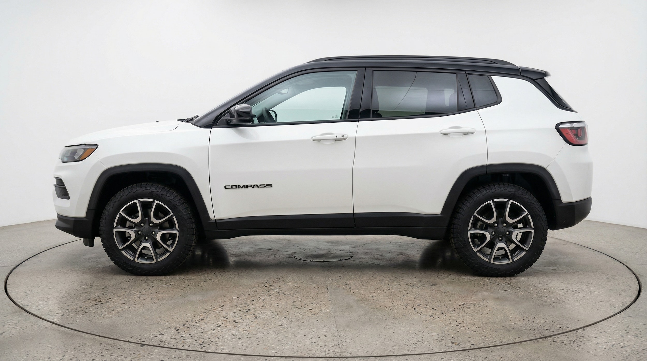 Thumbnail: 2025 Jeep Compass - 4