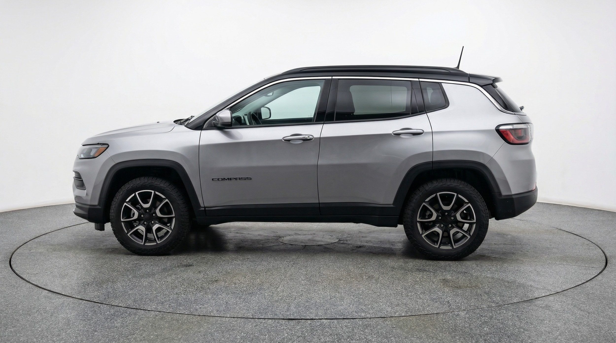 Thumbnail: 2025 Jeep Compass - 4