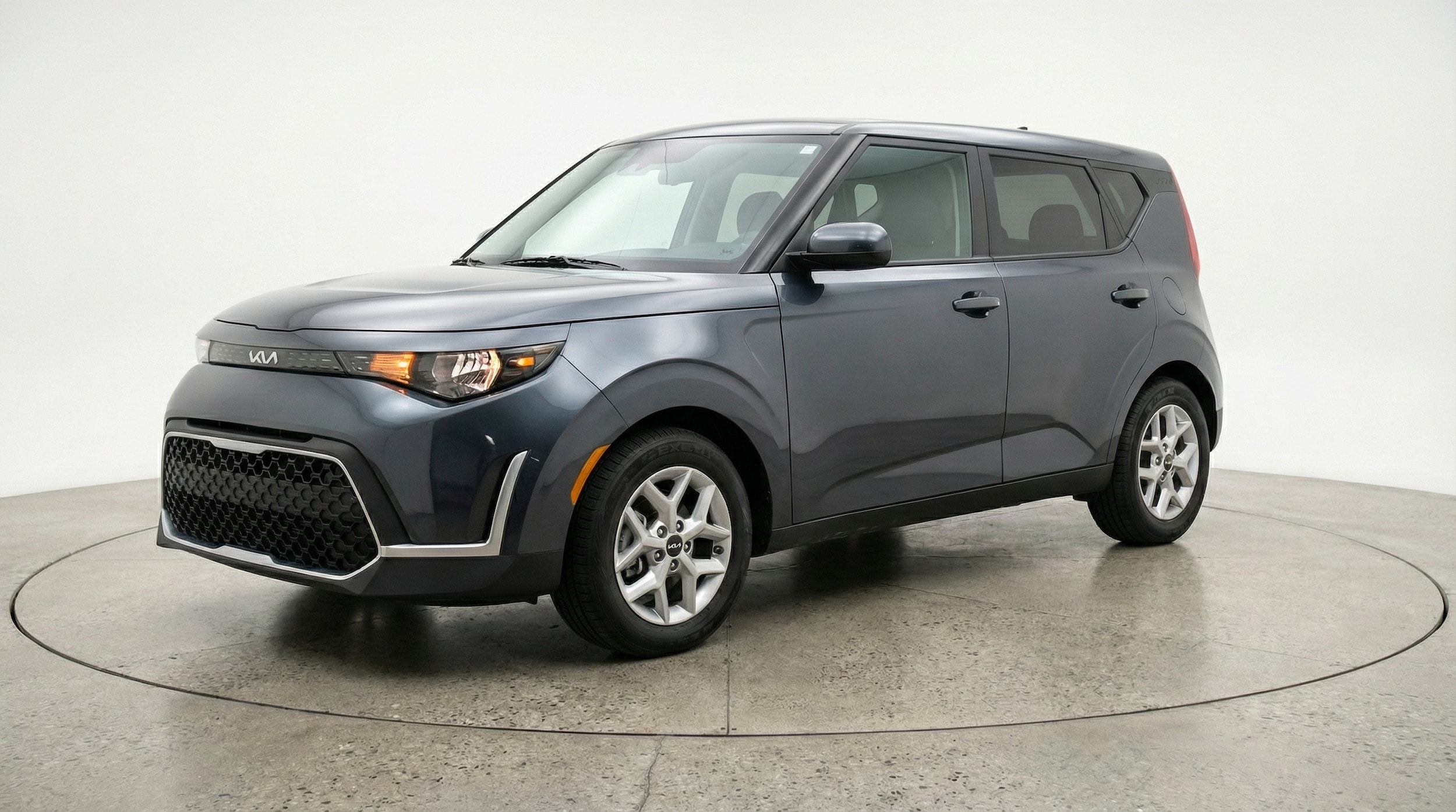 Thumbnail: 2025 Kia Soul - 3