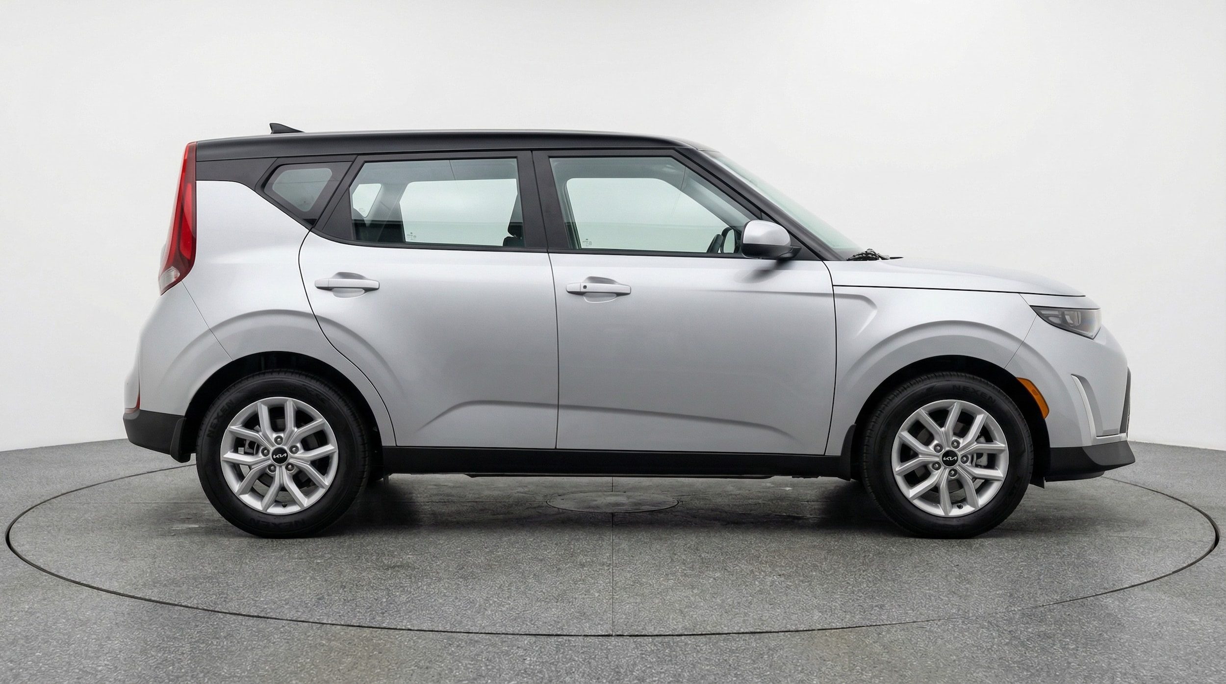 Thumbnail: 2025 Kia Soul - 8