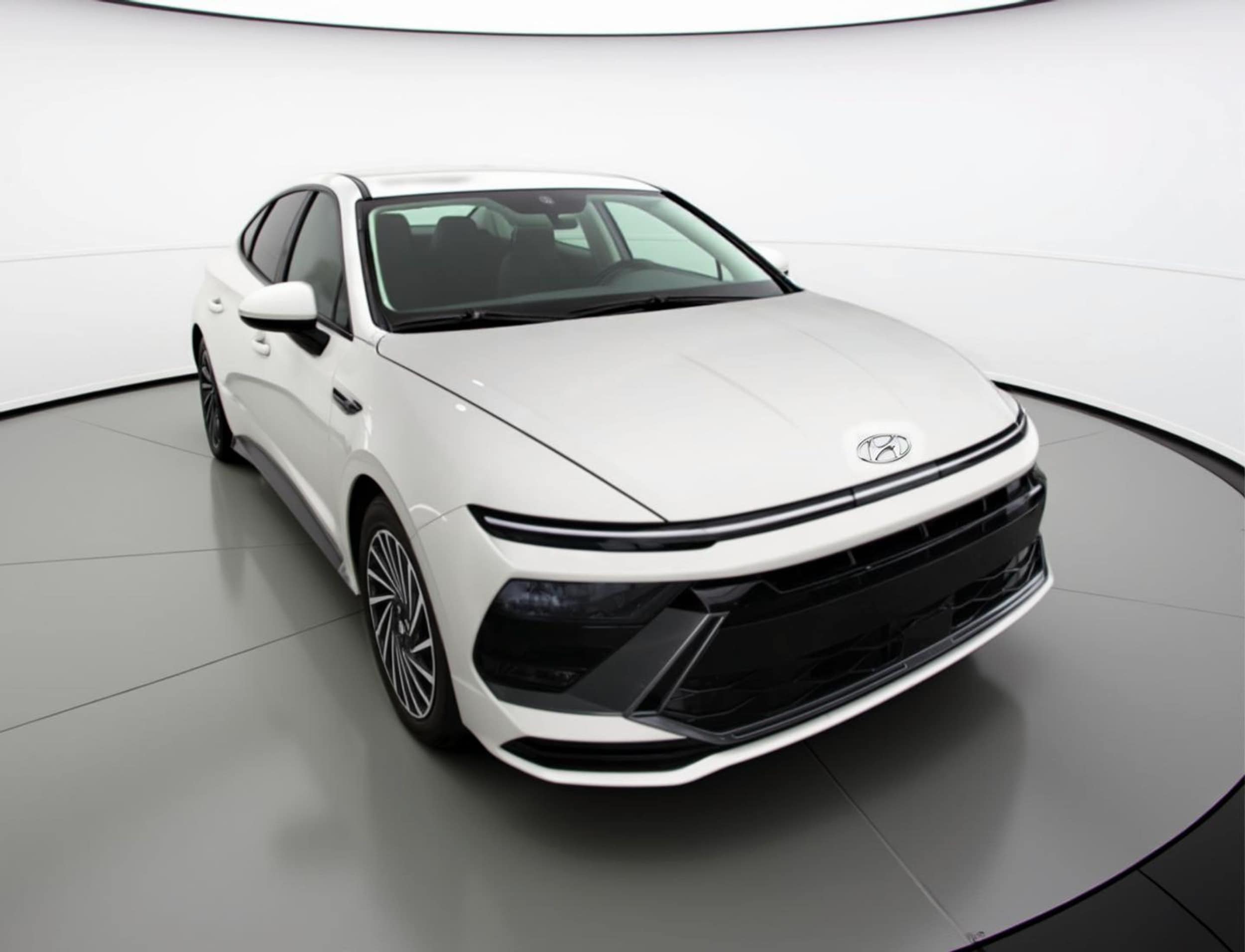 Thumbnail: 2025 Hyundai Sonata - 1