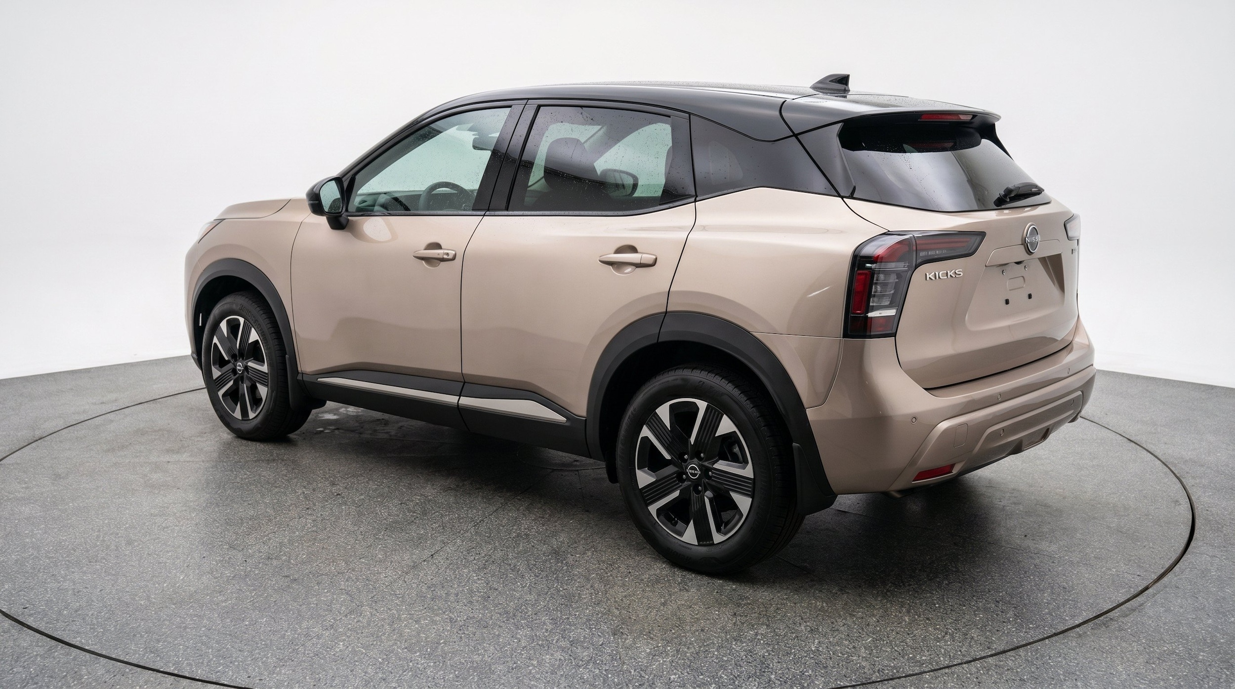 Thumbnail: 2026 Nissan Kicks - 6