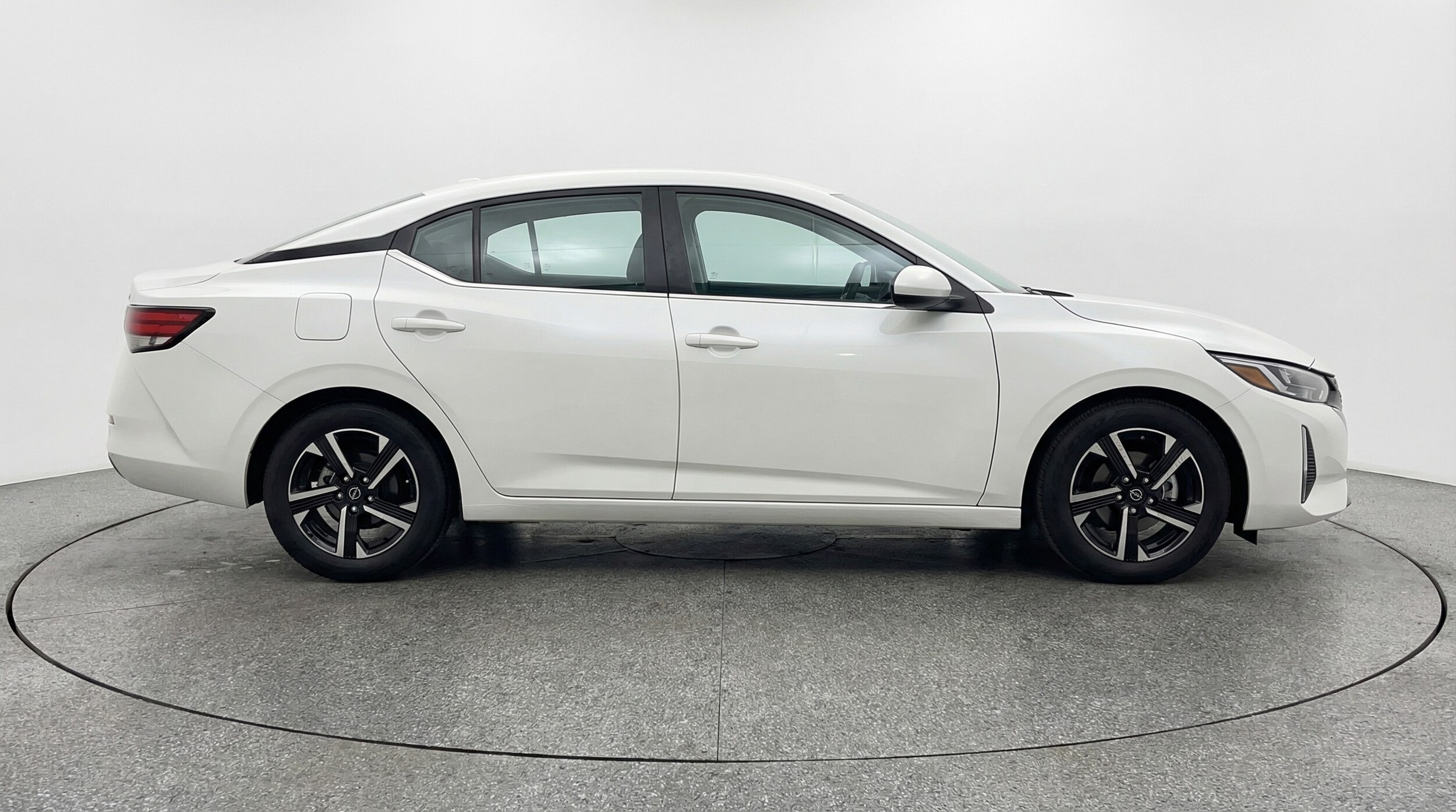Thumbnail: 2025 Nissan Sentra - 8