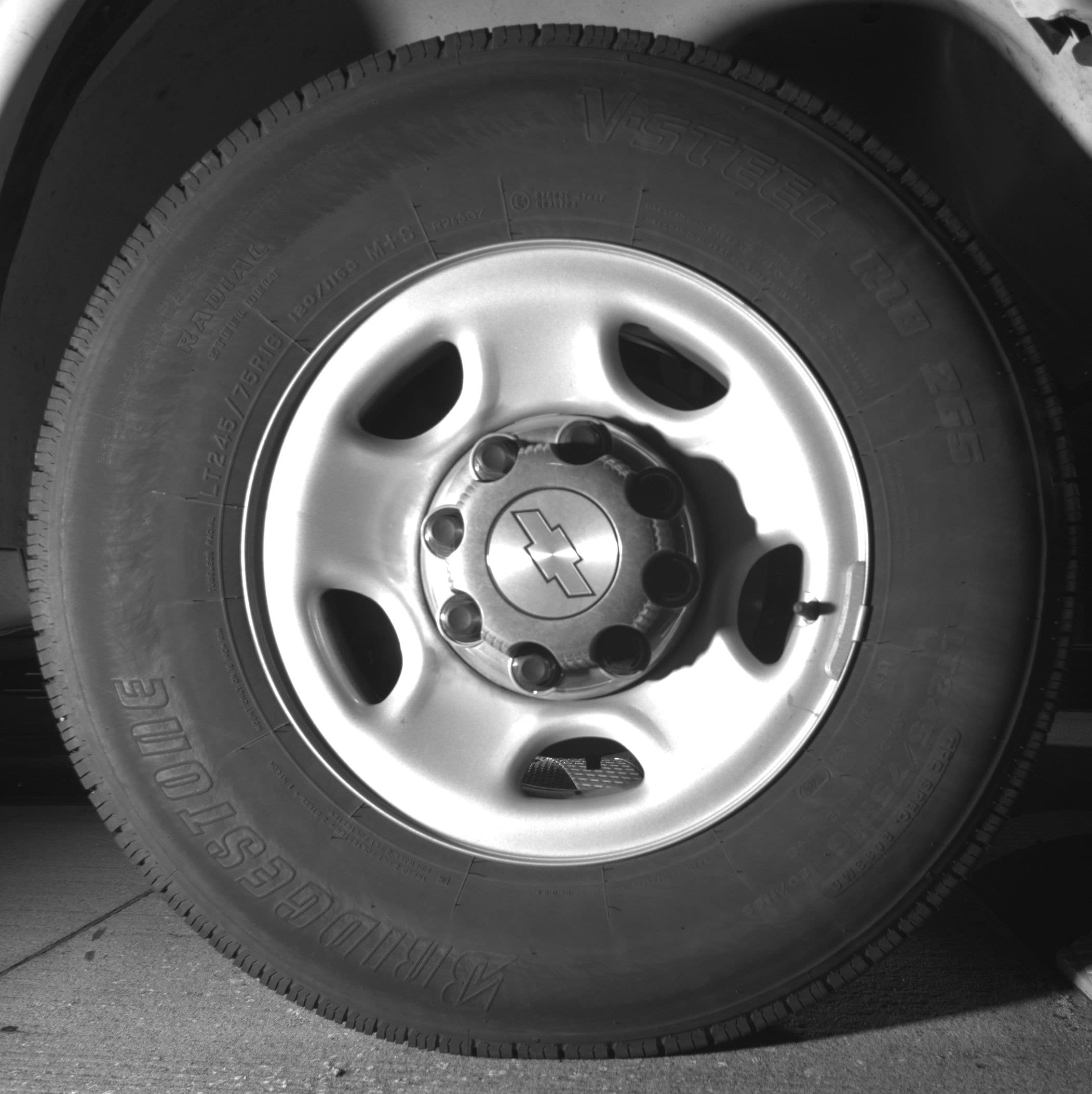 Thumbnail: 2024 Chevrolet Express - 10