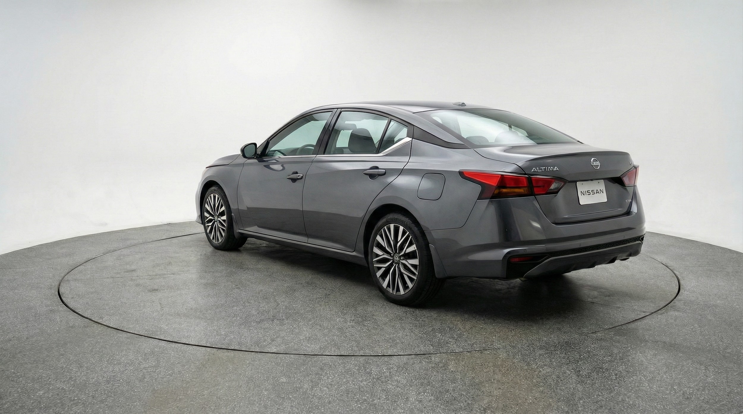 Thumbnail: 2025 Nissan Altima - 5