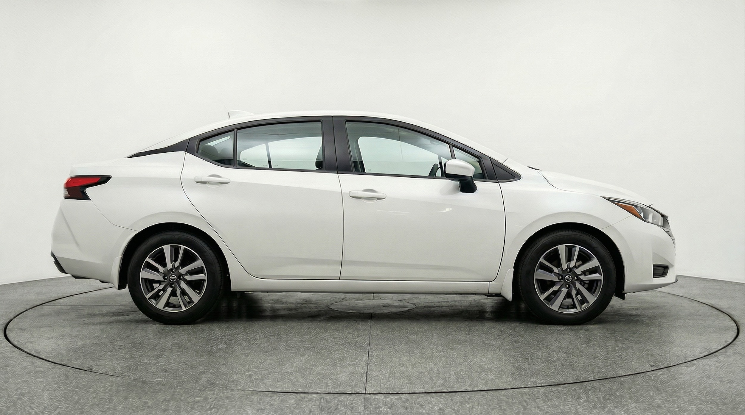 Thumbnail: 2025 Nissan Versa - 8