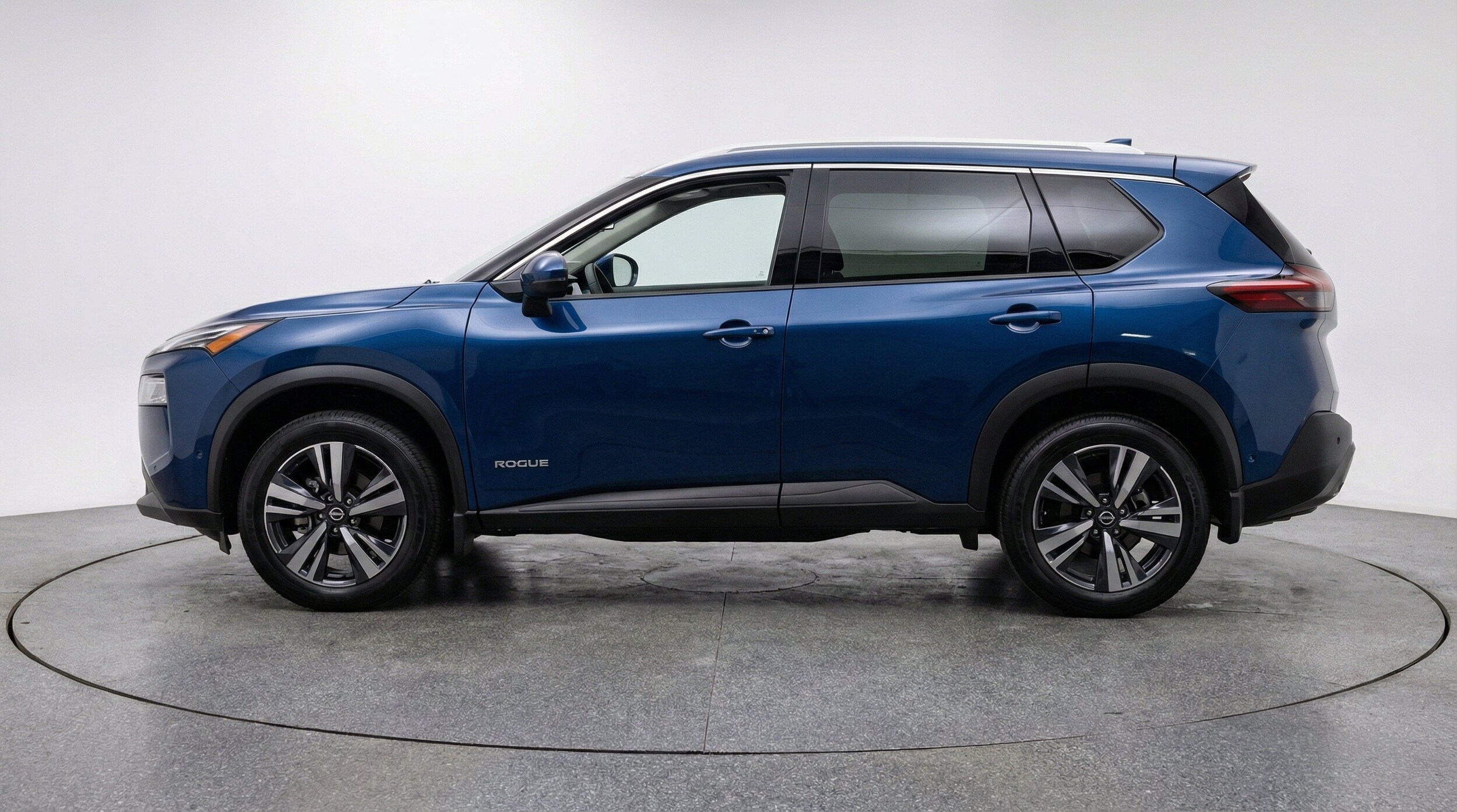 Thumbnail: 2026 Nissan Rogue - 5