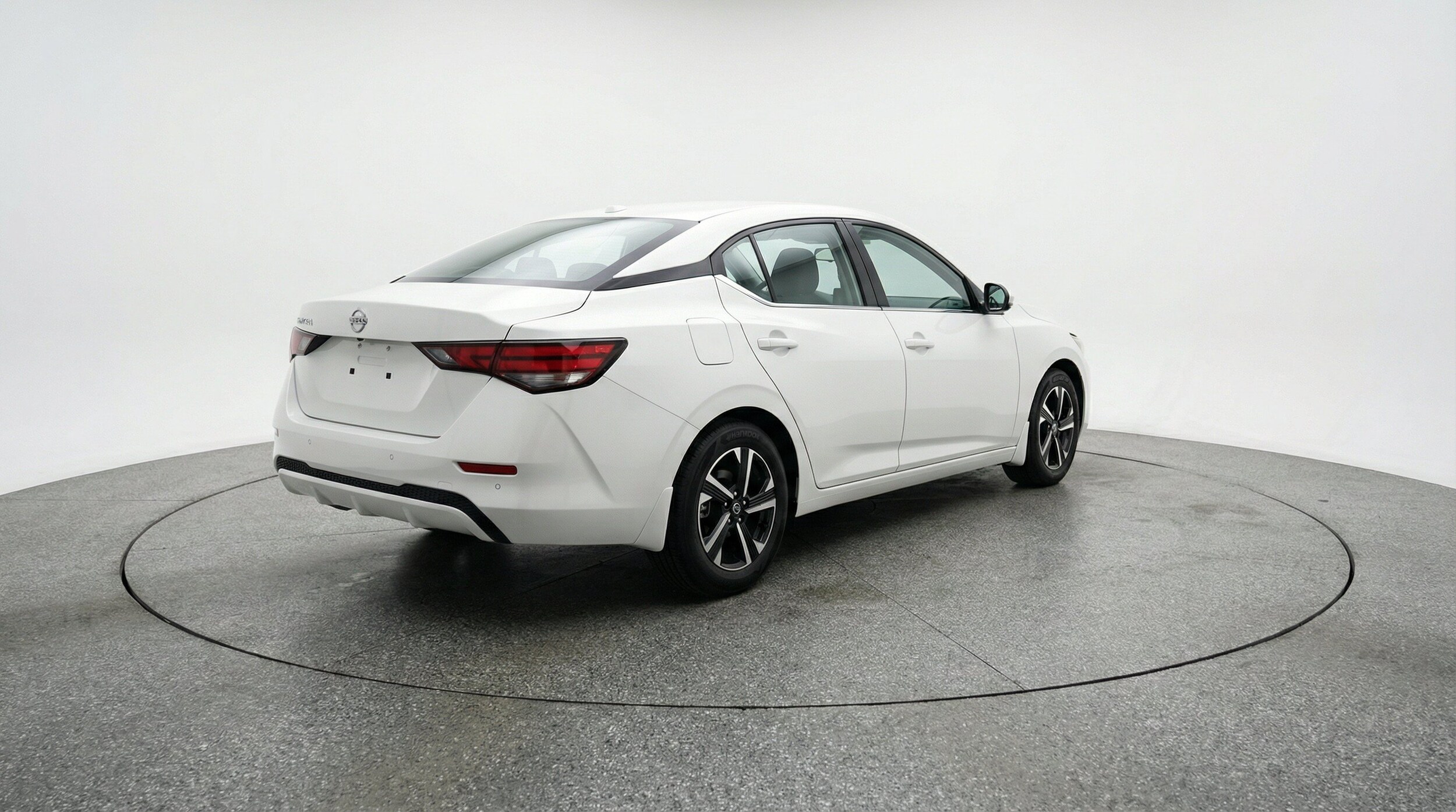 Thumbnail: 2025 Nissan Sentra - 9