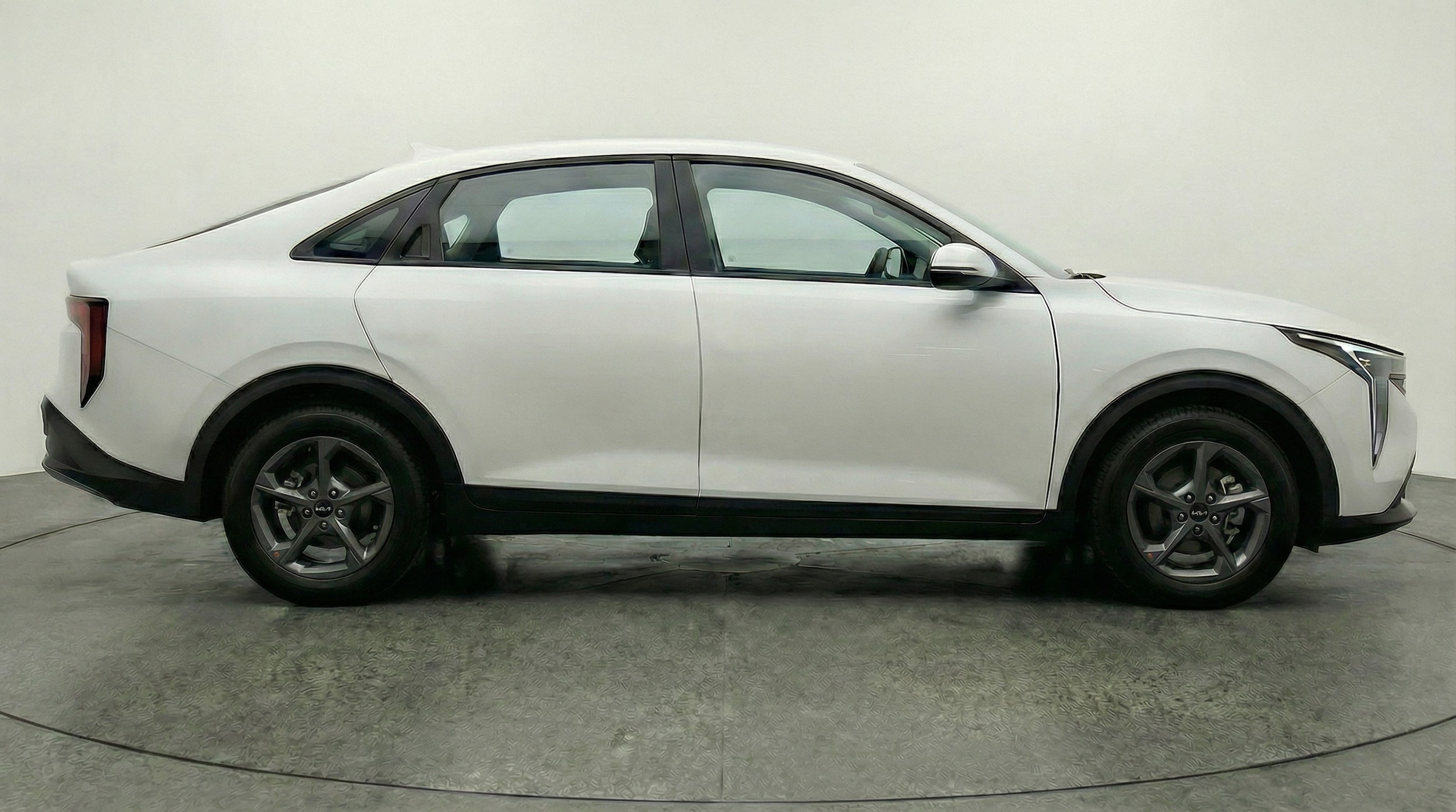 Thumbnail: 2025 Kia K4 - 8