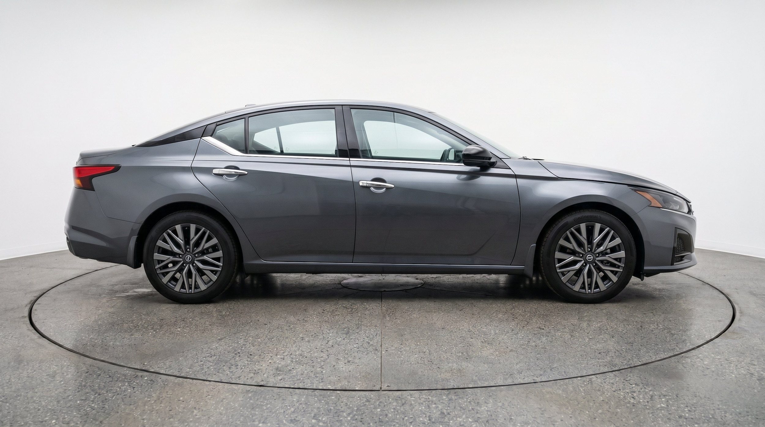Thumbnail: 2025 Nissan Altima - 11
