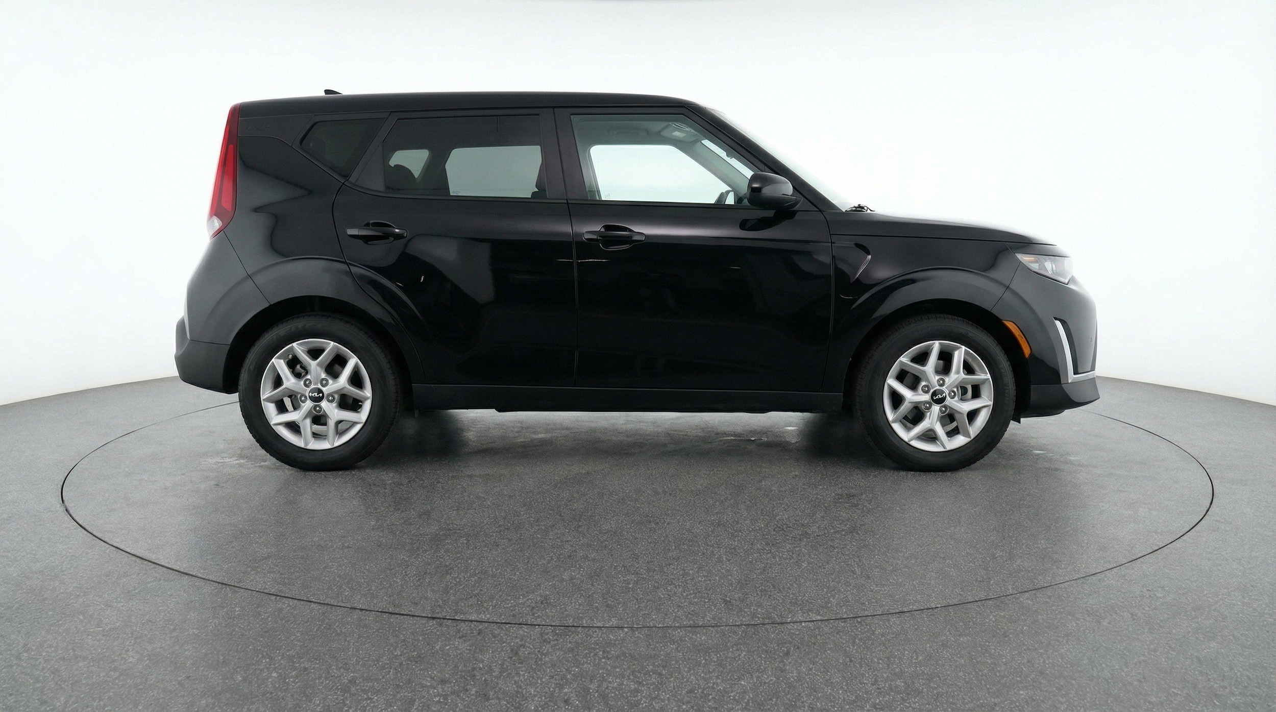 Thumbnail: 2025 Kia Soul - 11