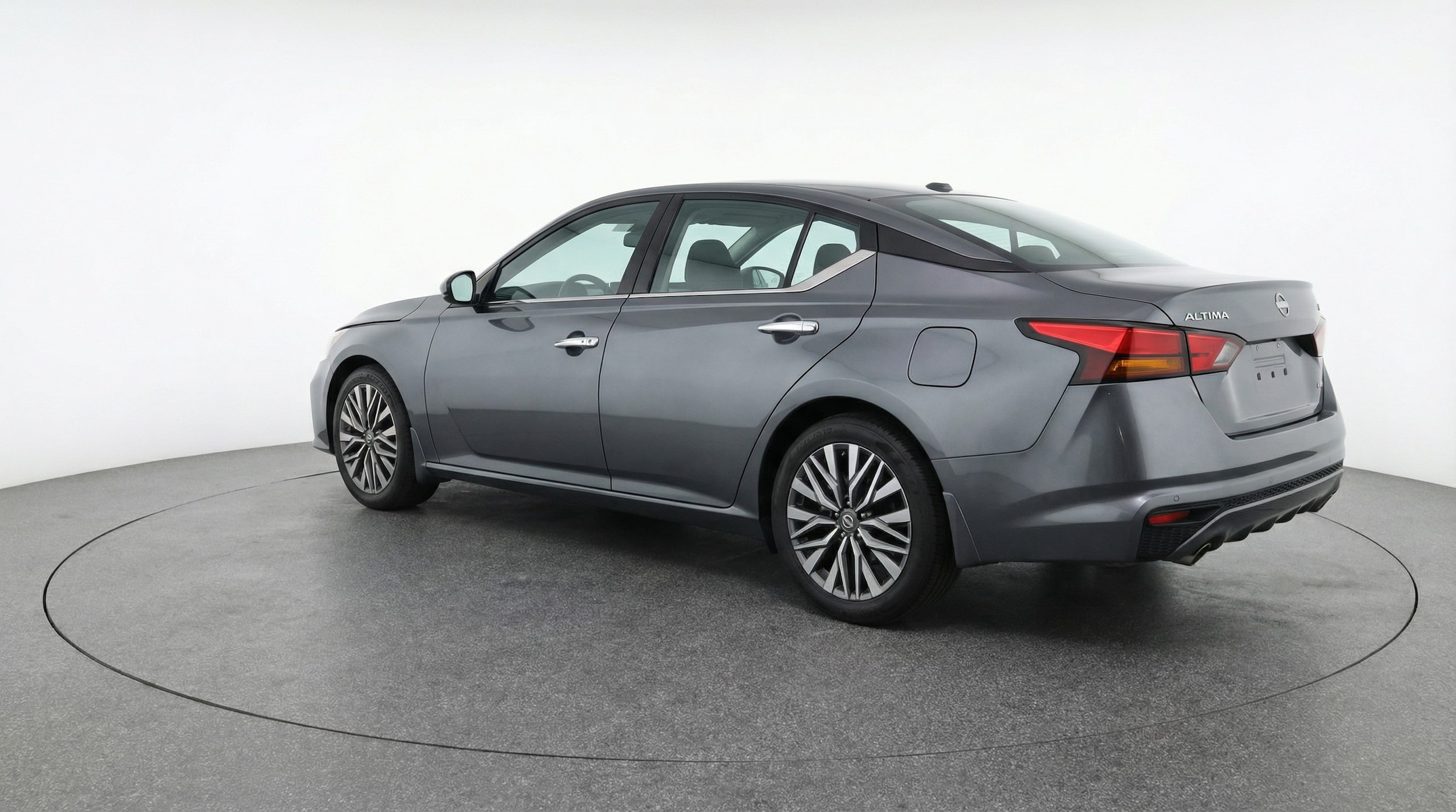 Thumbnail: 2025 Nissan Altima - 5