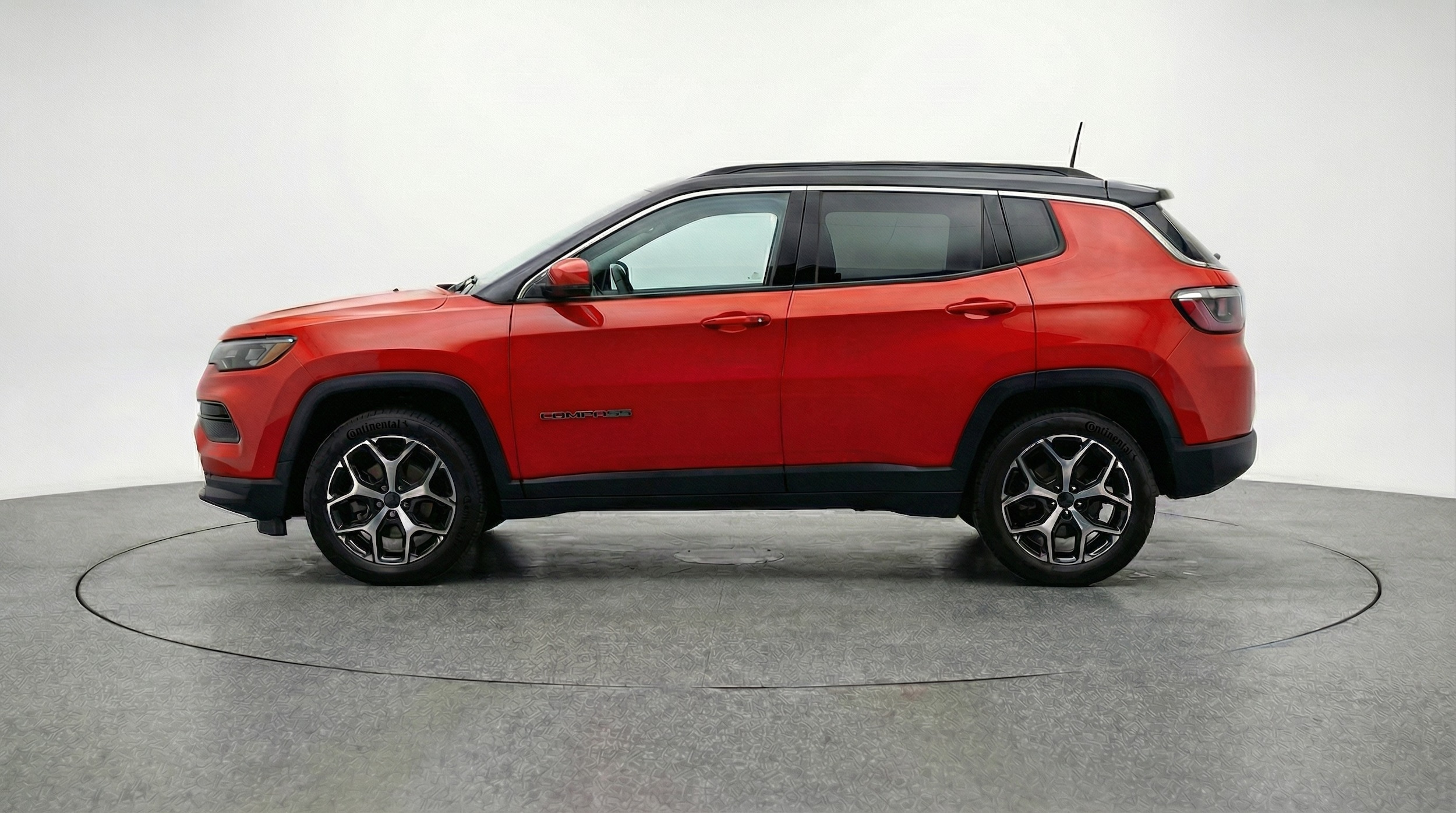 Thumbnail: 2025 Jeep Compass - 4