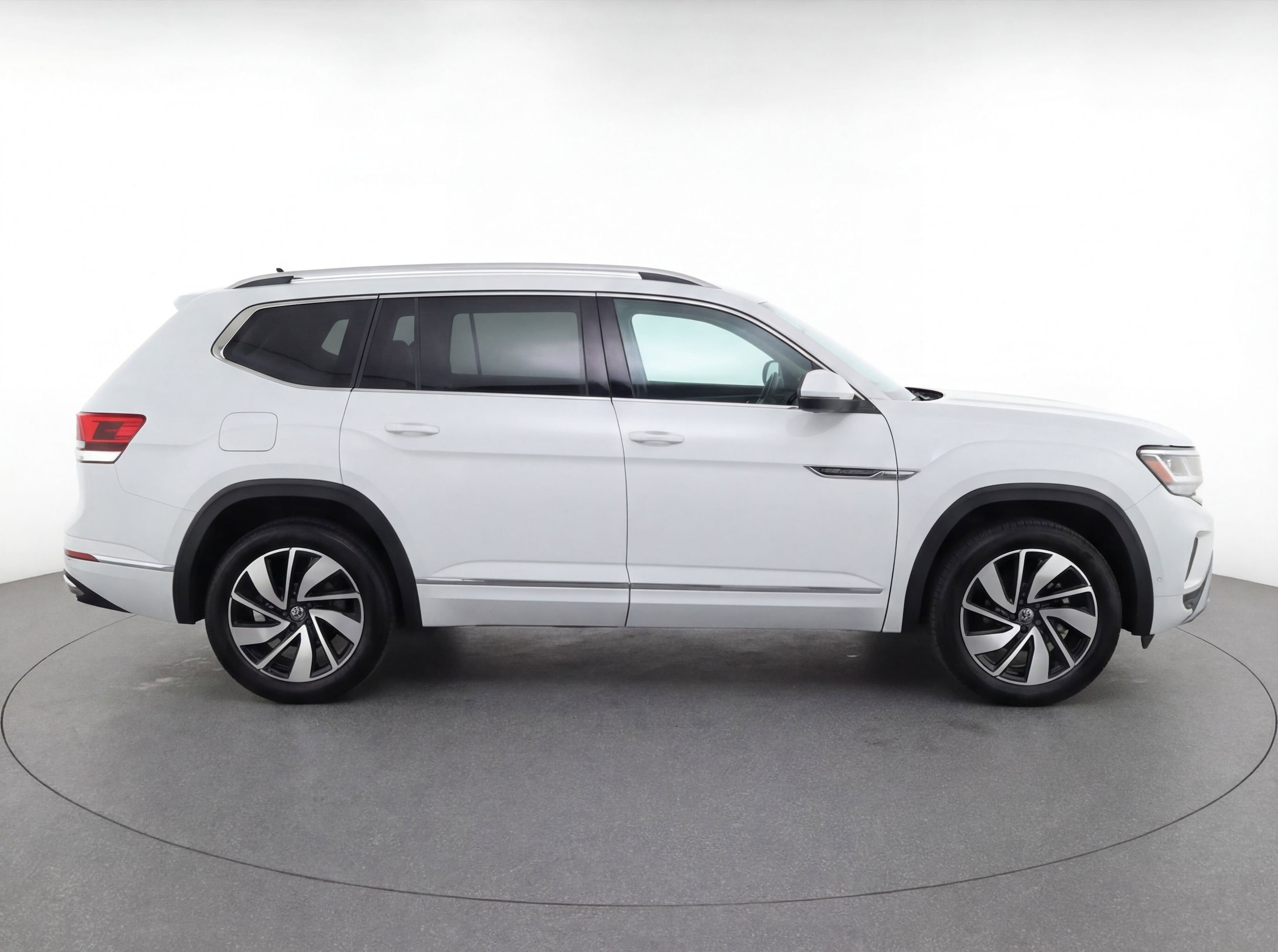Thumbnail: 2025 Volkswagen Atlas - 11