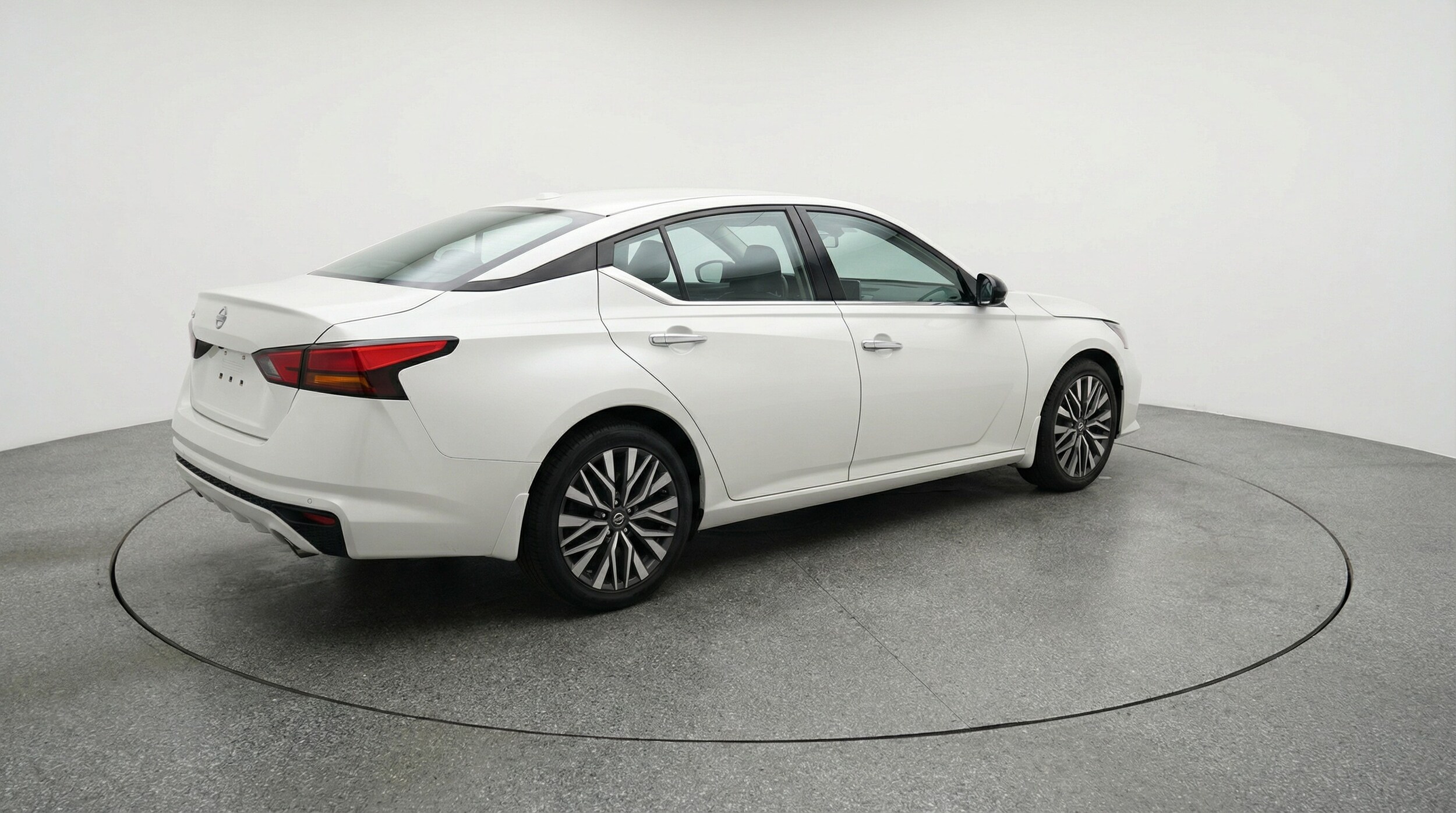 Thumbnail: 2025 Nissan Altima - 7