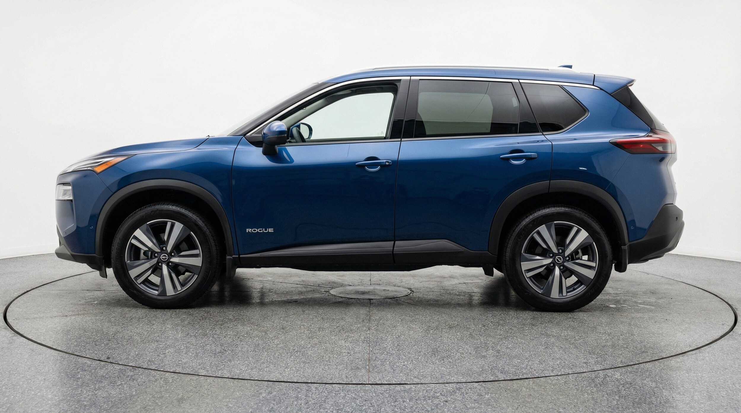 Thumbnail: 2026 Nissan Rogue - 5