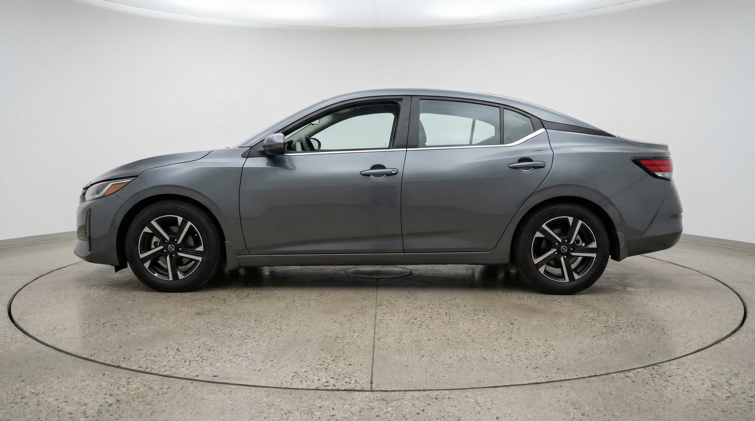 Thumbnail: 2025 Nissan Sentra - 4