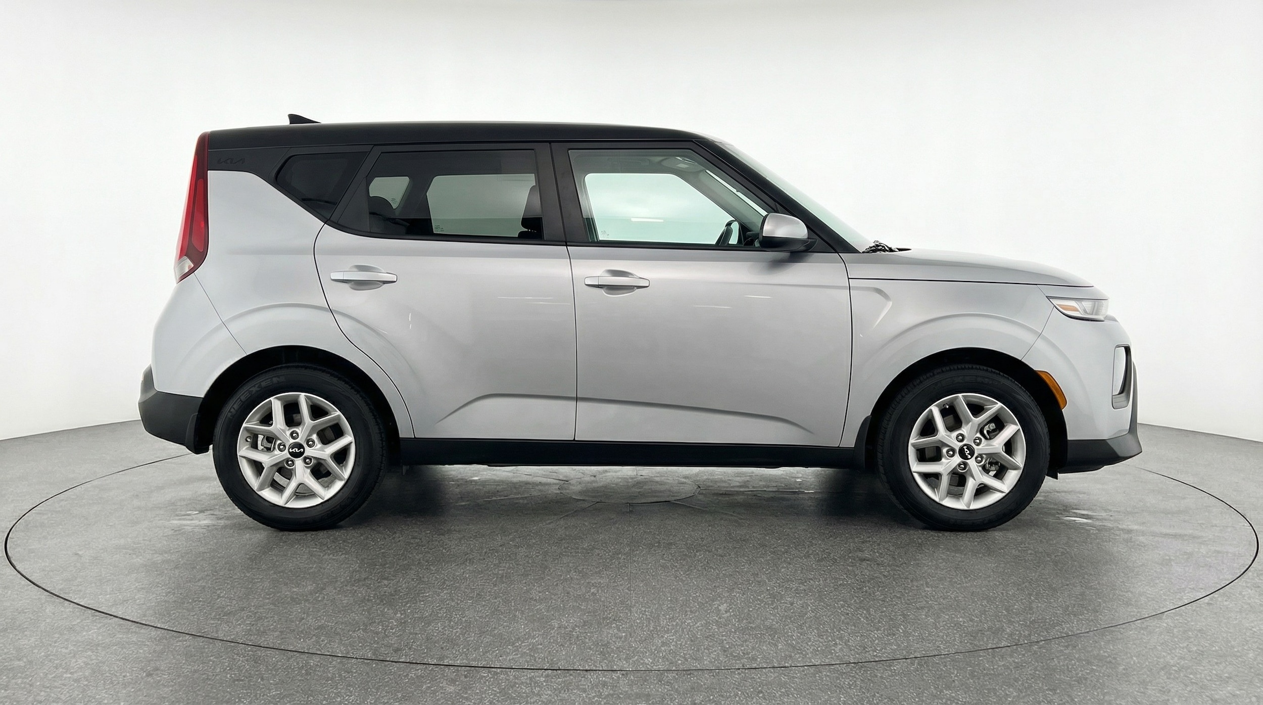Thumbnail: 2025 Kia Soul - 8