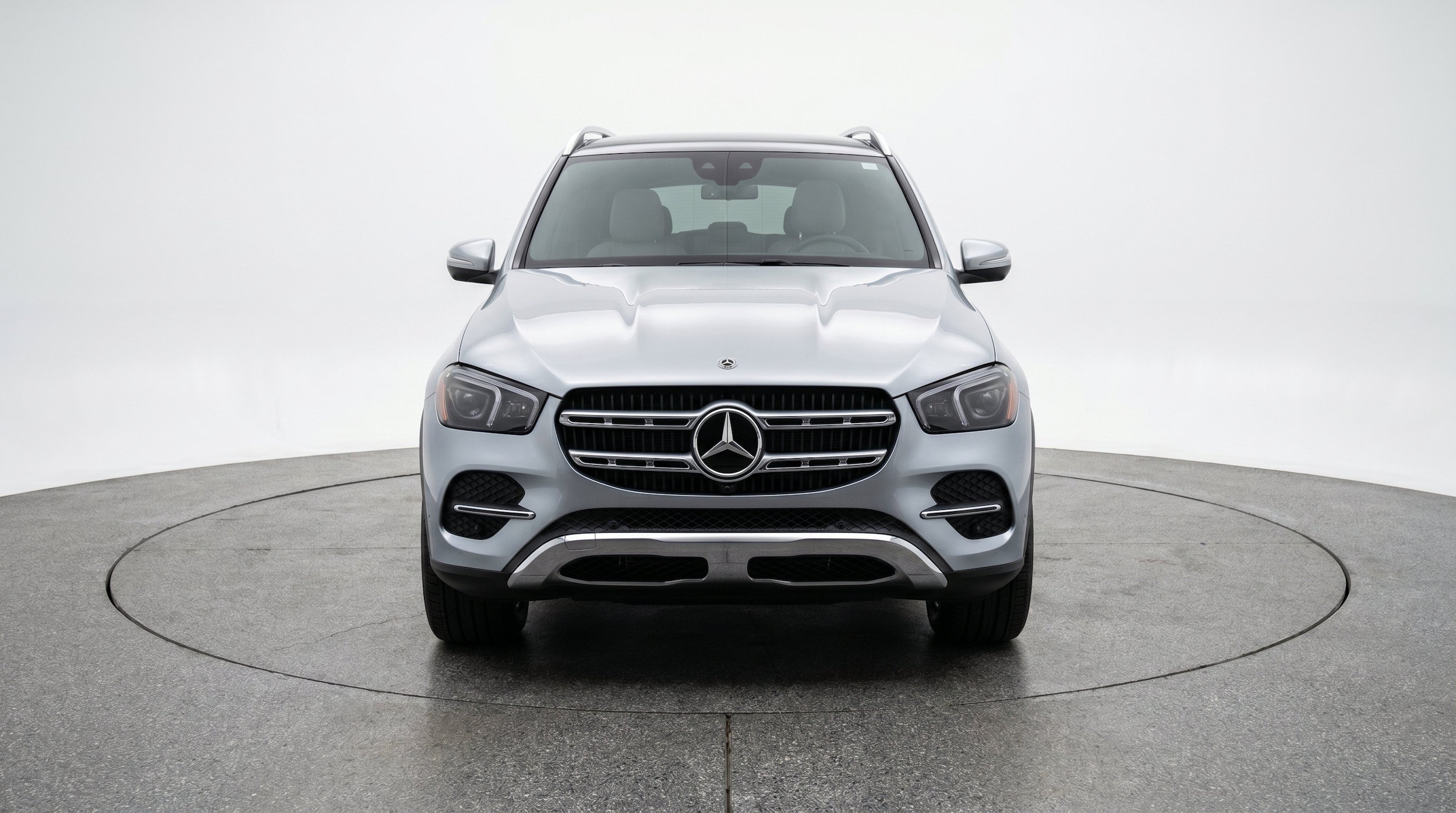 Thumbnail: 2026 Mercedes-Benz GLE - 2