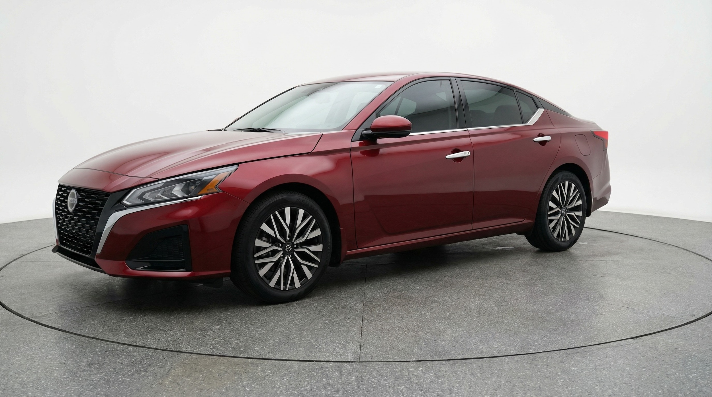 Thumbnail: 2025 Nissan Altima - 3