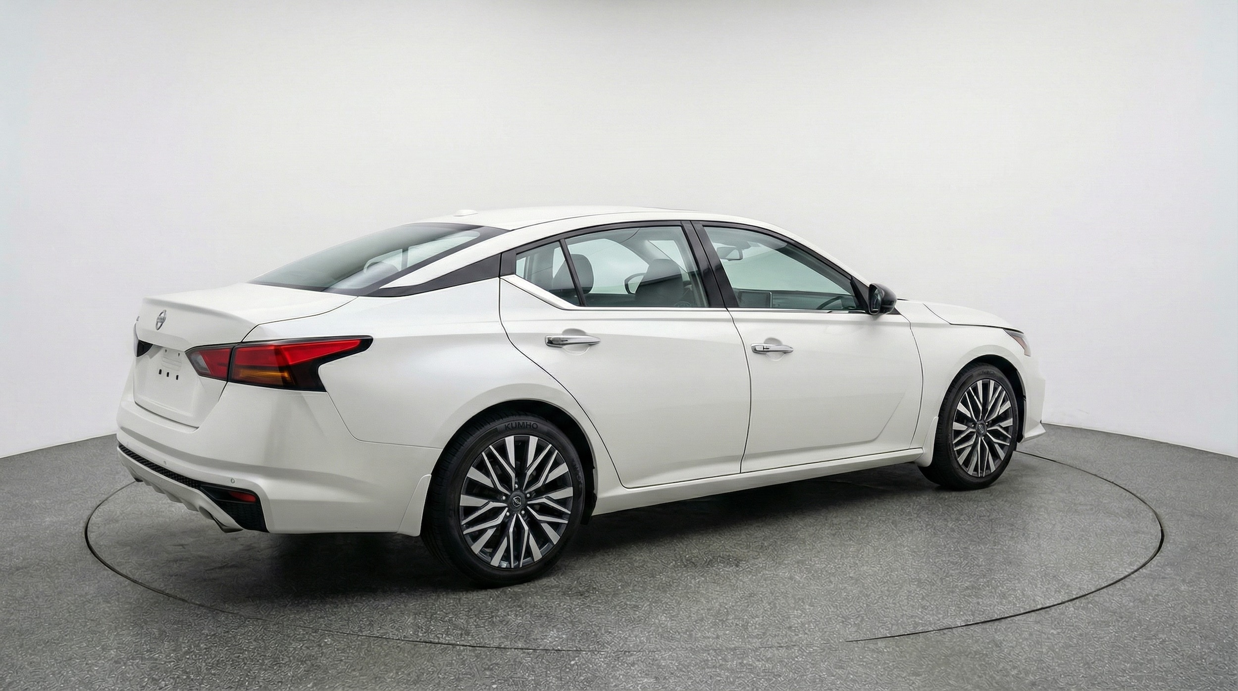 Thumbnail: 2025 Nissan Altima - 7