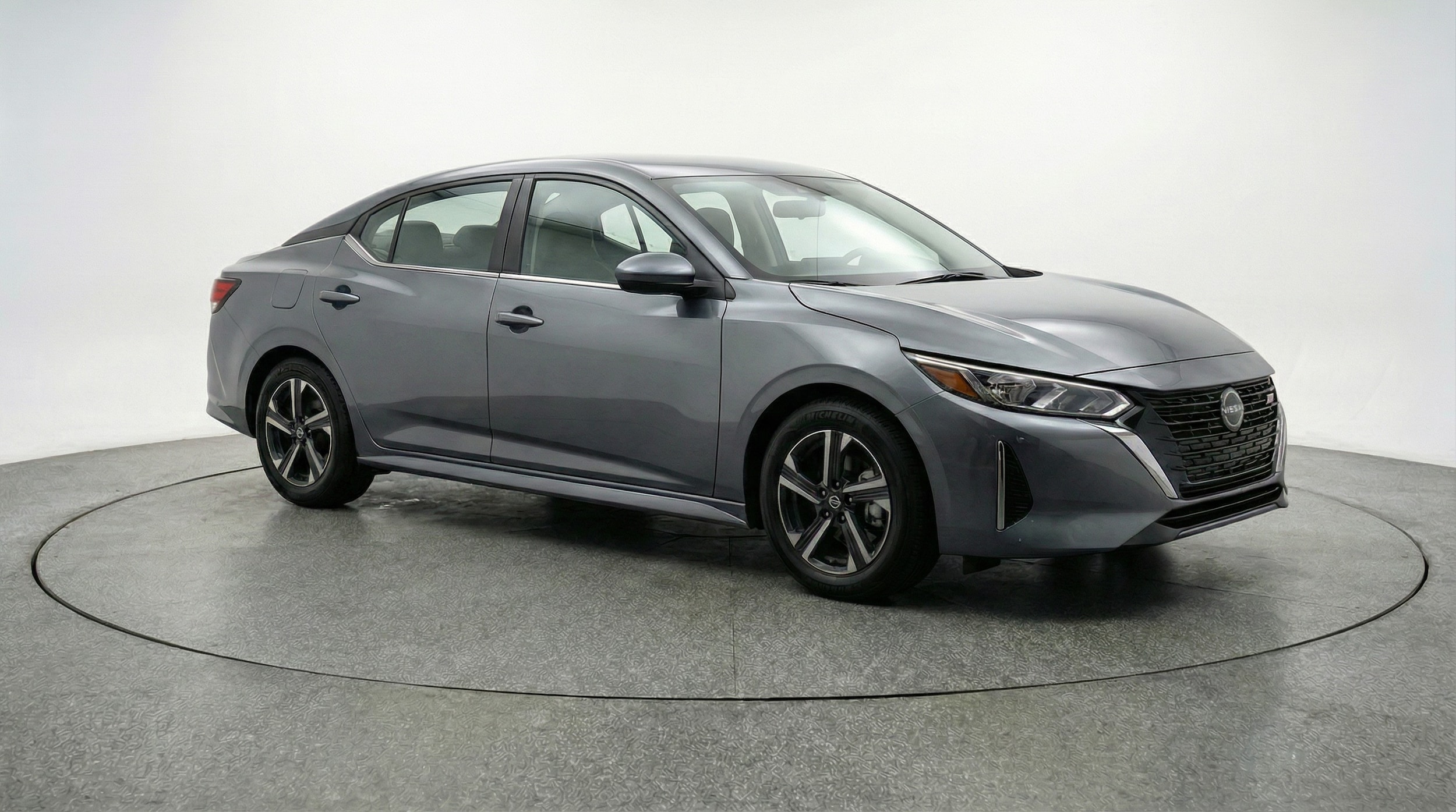 Thumbnail: 2025 Nissan Sentra - 1