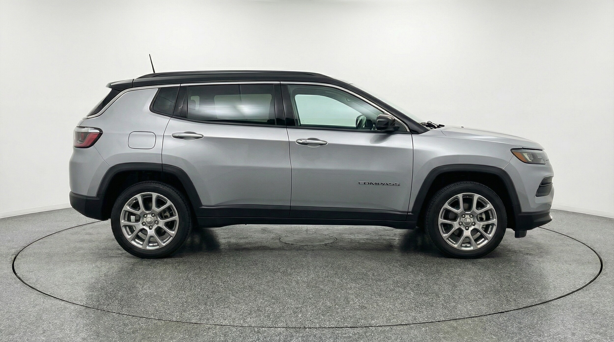 Thumbnail: 2025 Jeep Compass - 8
