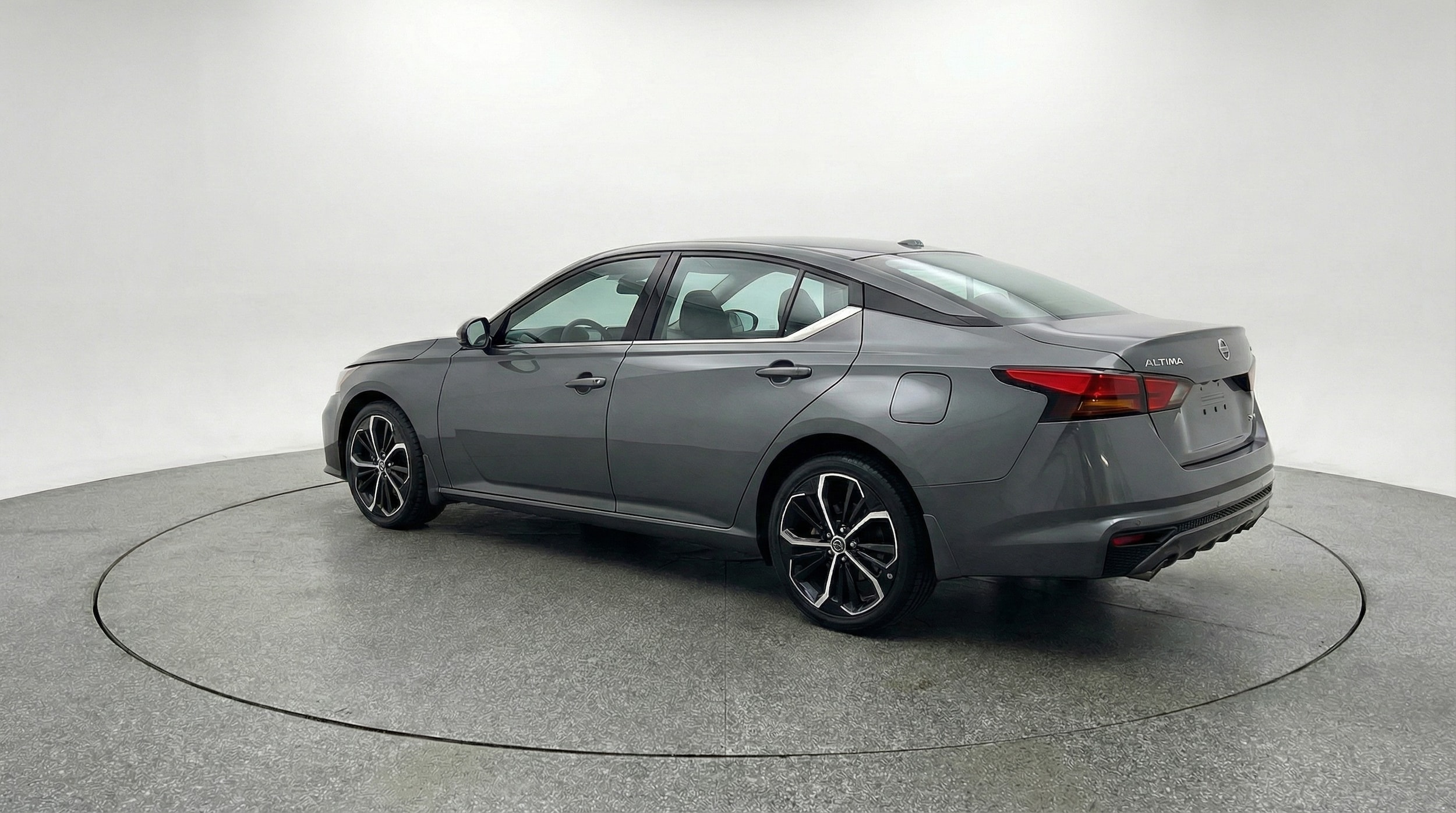 Thumbnail: 2025 Nissan Altima - 5