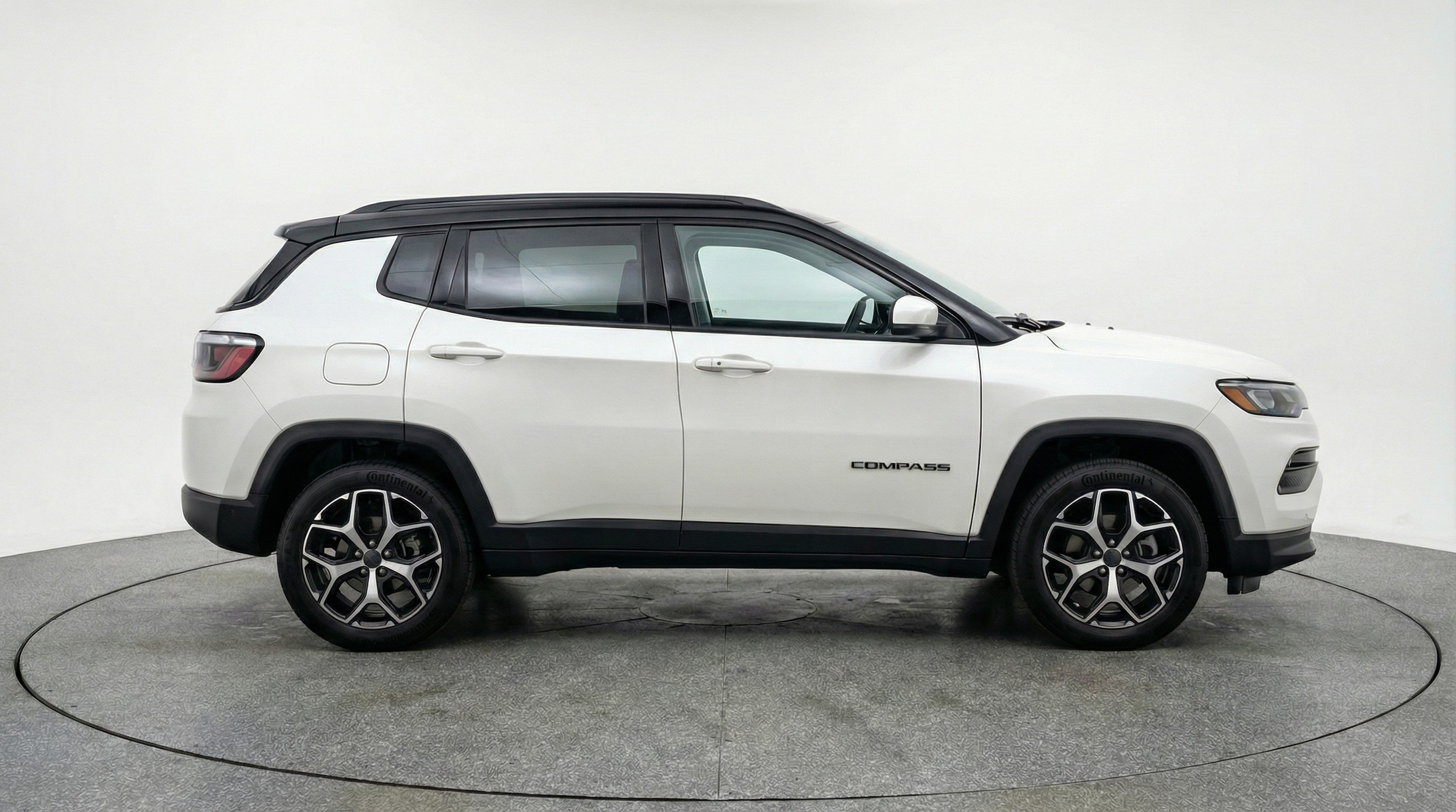 Thumbnail: 2025 Jeep Compass - 8