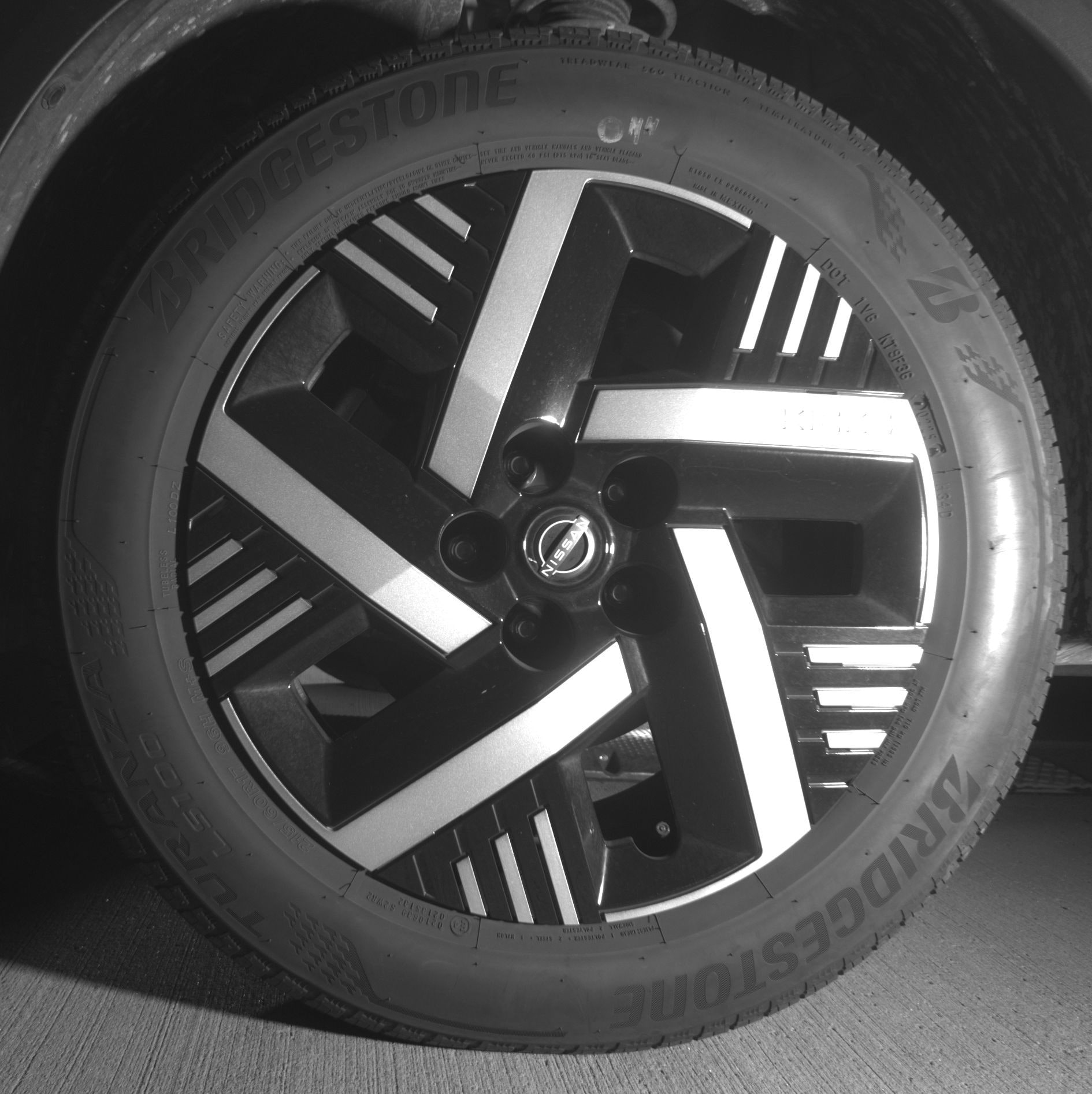 Thumbnail: 2025 Nissan Kicks - 9