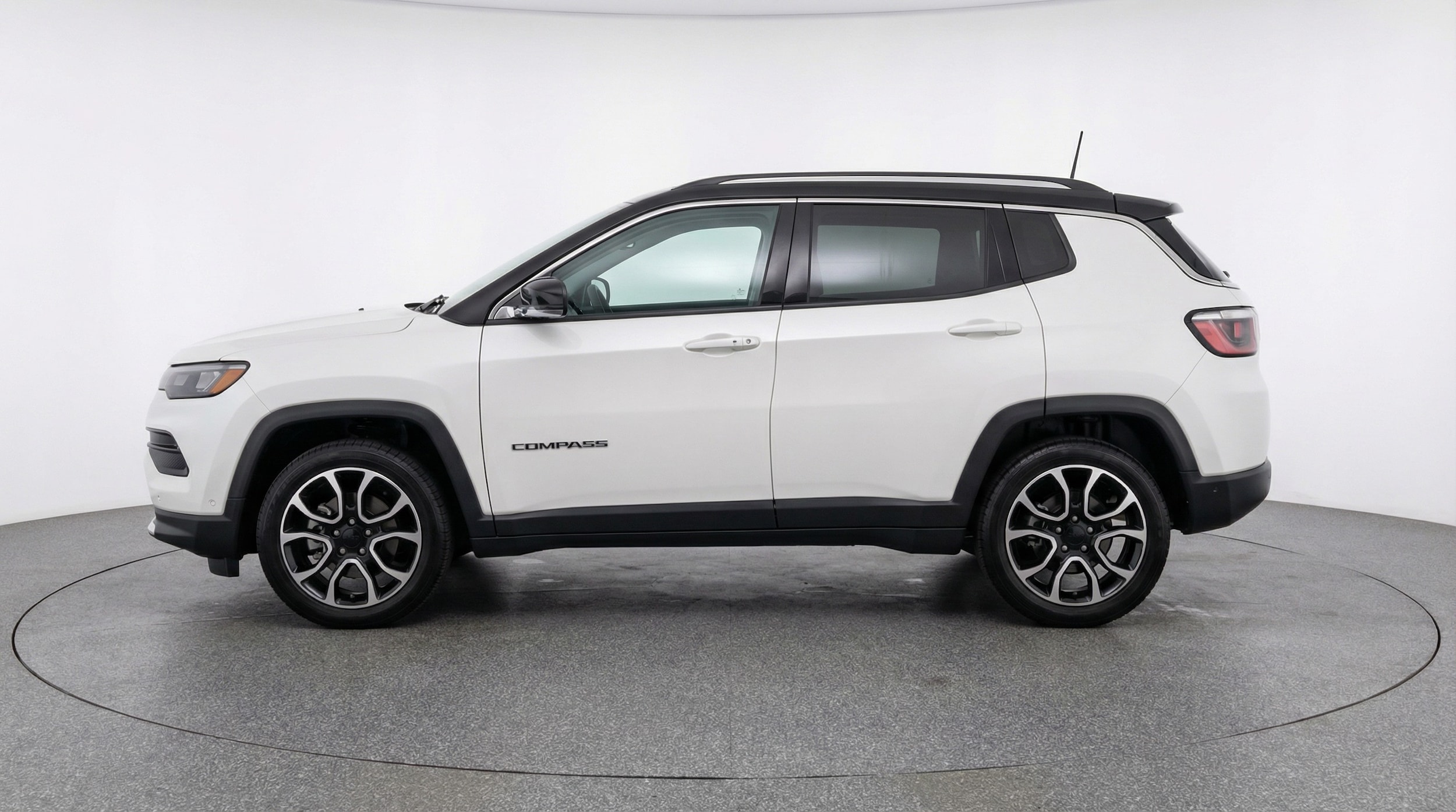 Thumbnail: 2025 Jeep Compass - 4