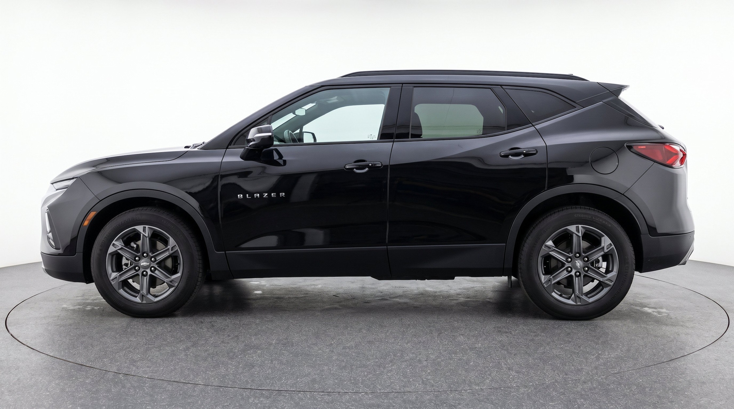 Thumbnail: 2025 Chevrolet Blazer - 5