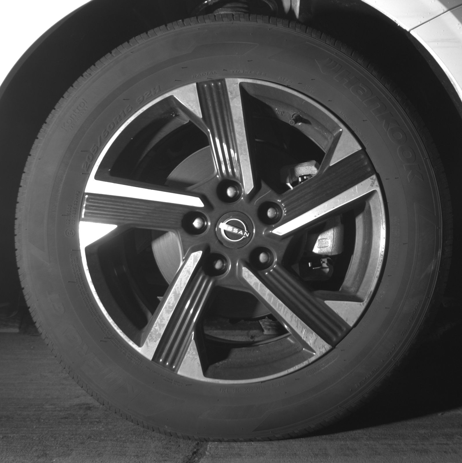 Thumbnail: 2025 Nissan Sentra - 10