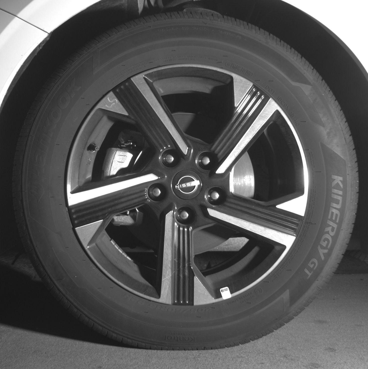 Thumbnail: 2025 Nissan Sentra - 9