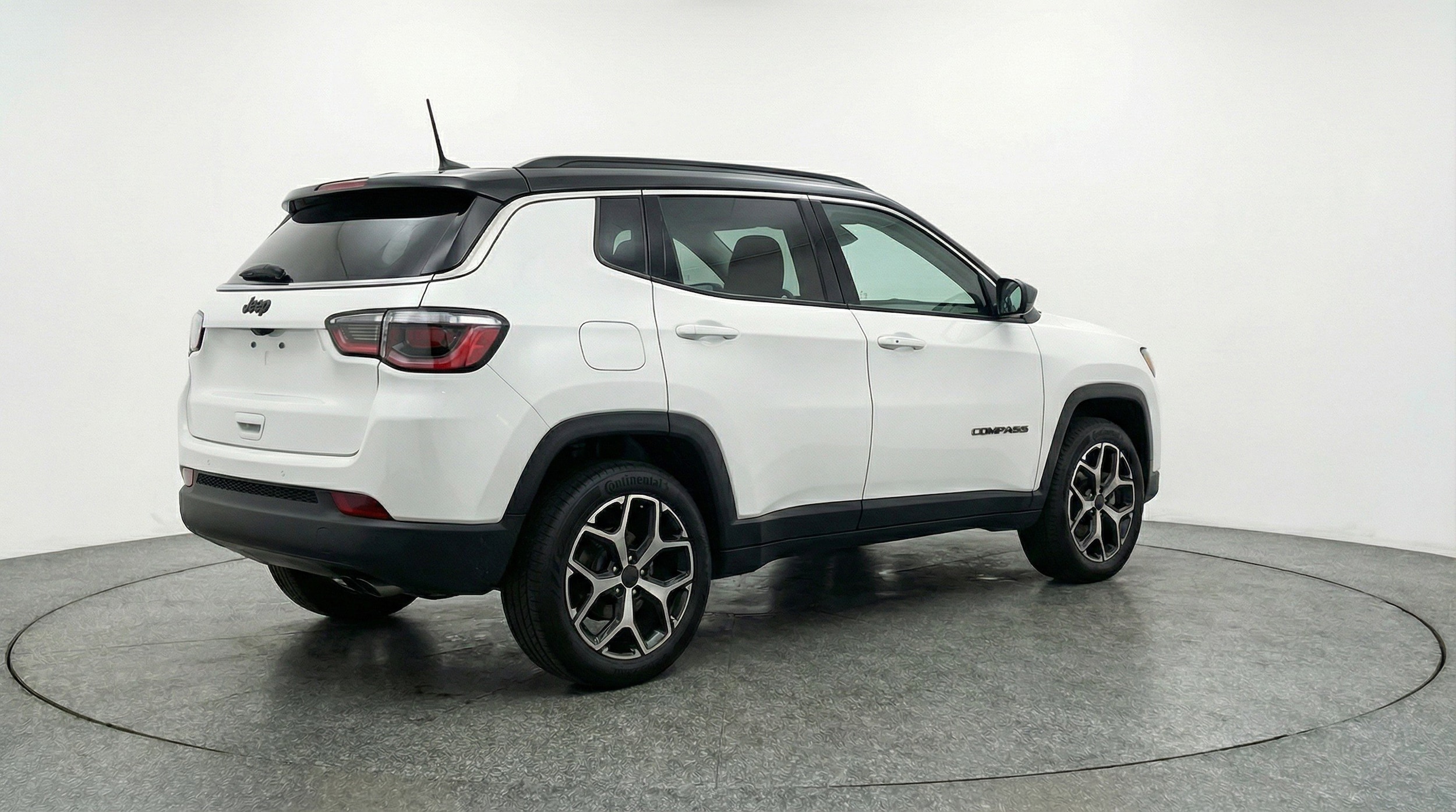 Thumbnail: 2025 Jeep Compass - 9