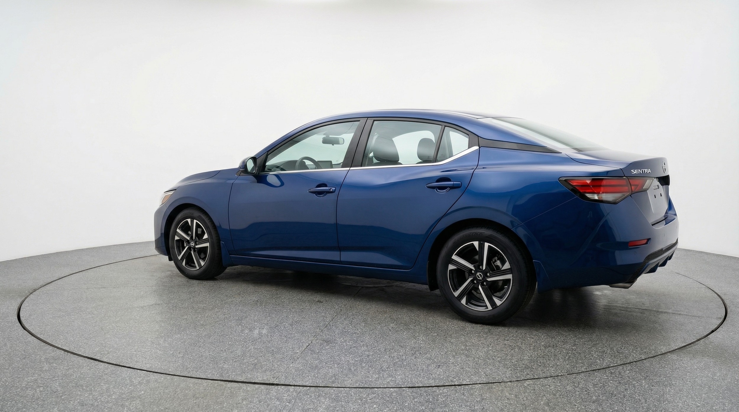 Thumbnail: 2025 Nissan Sentra - 5