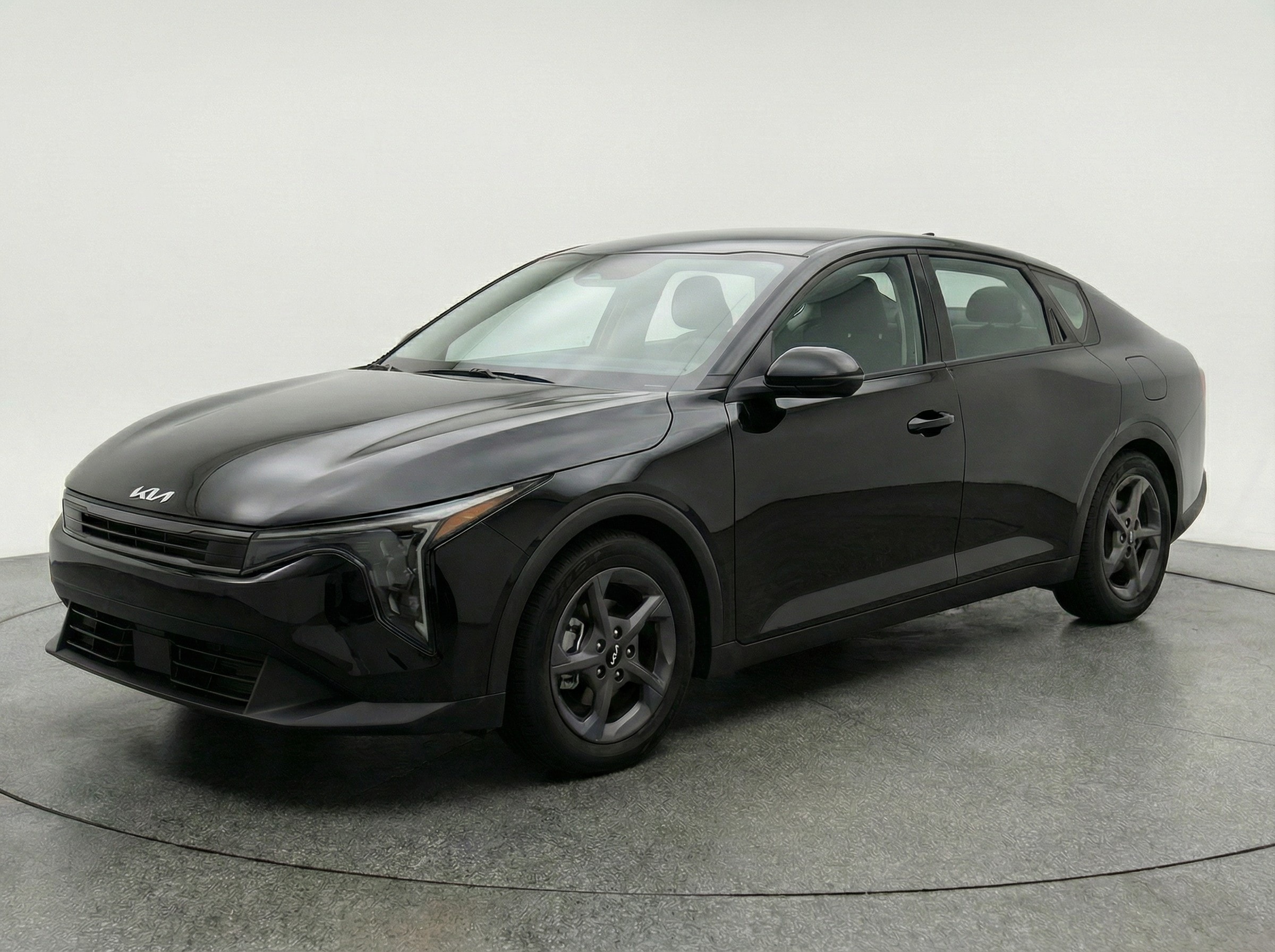 Thumbnail: 2025 Kia K4 - 3