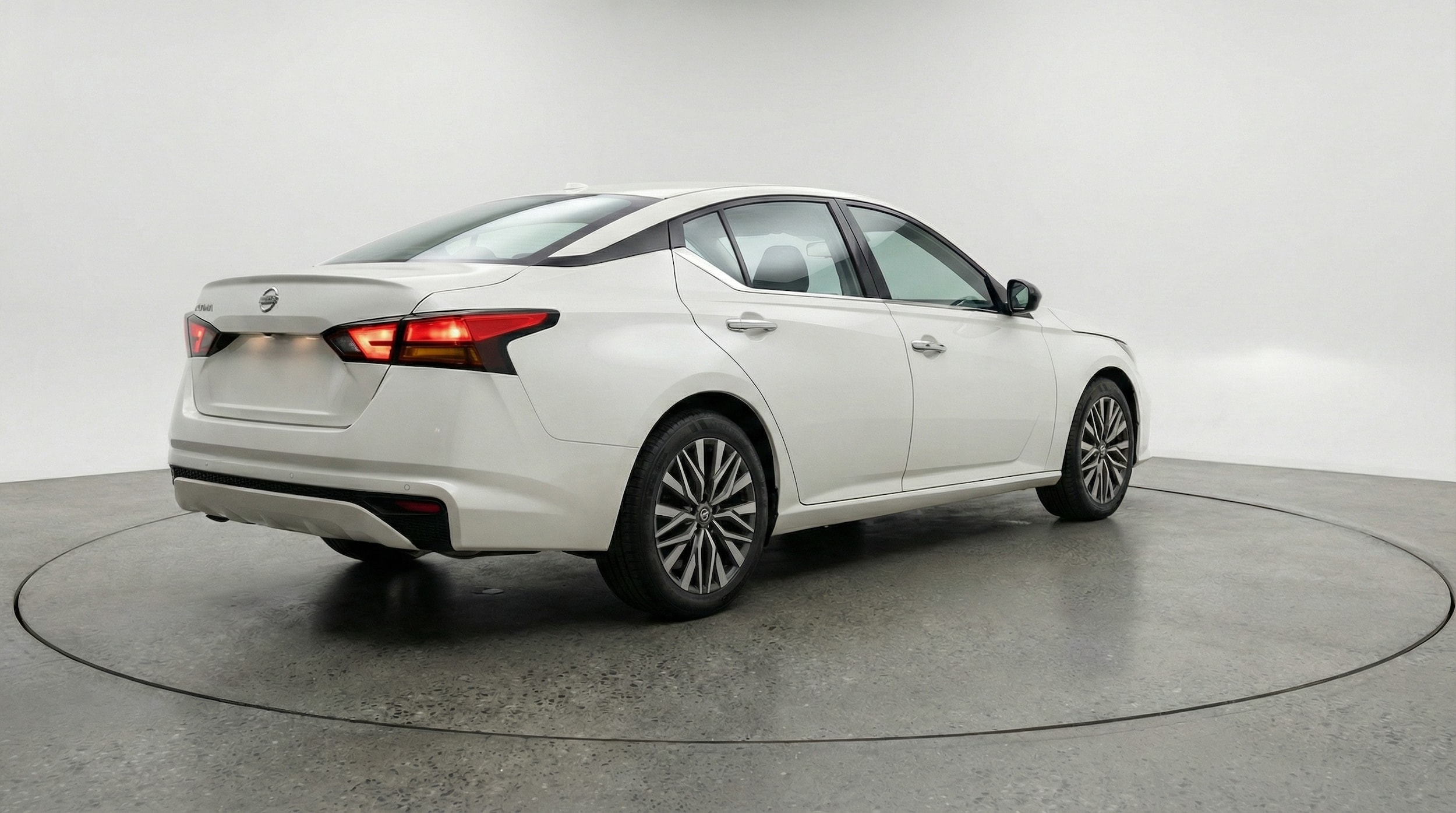 Thumbnail: 2025 Nissan Altima - 7