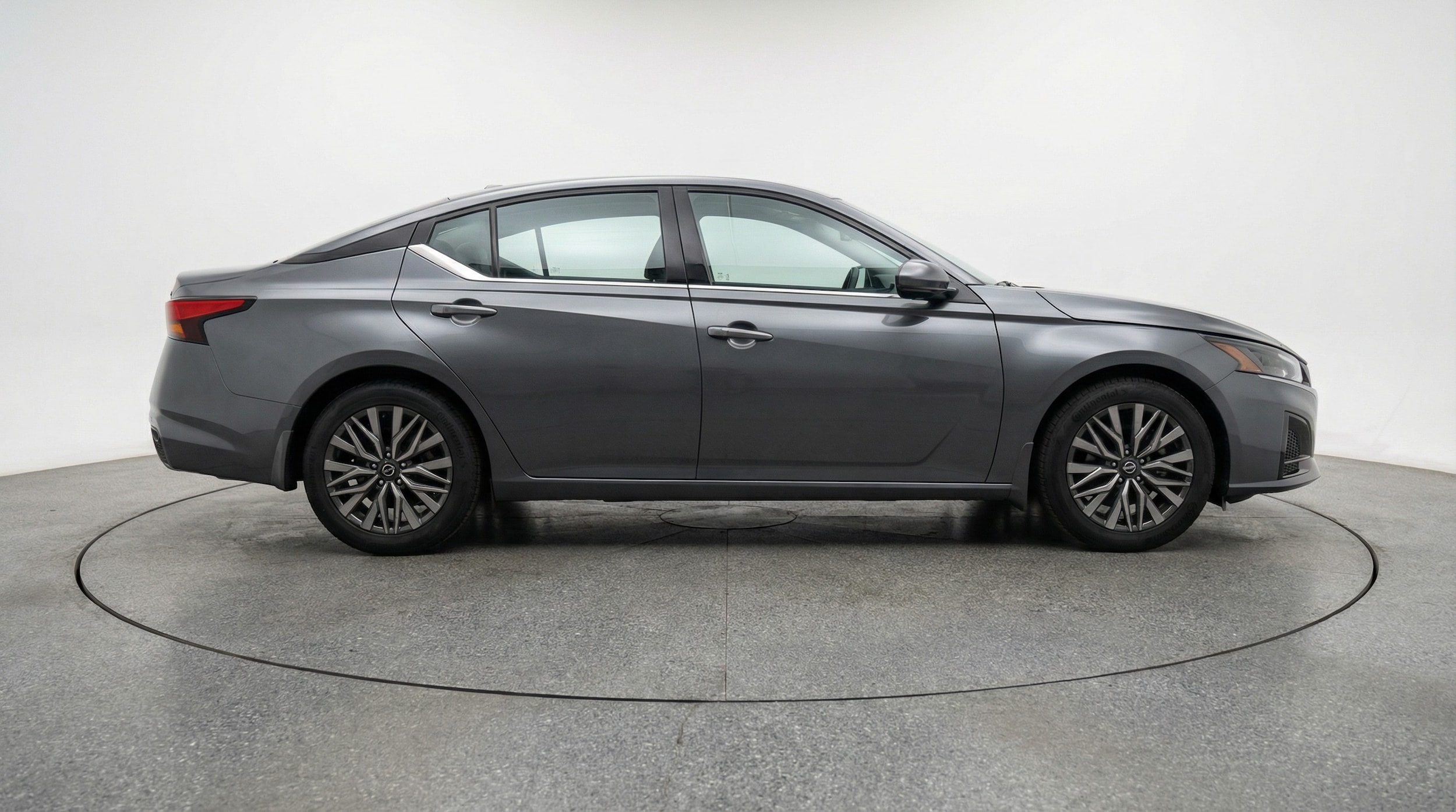 Thumbnail: 2025 Nissan Altima - 8