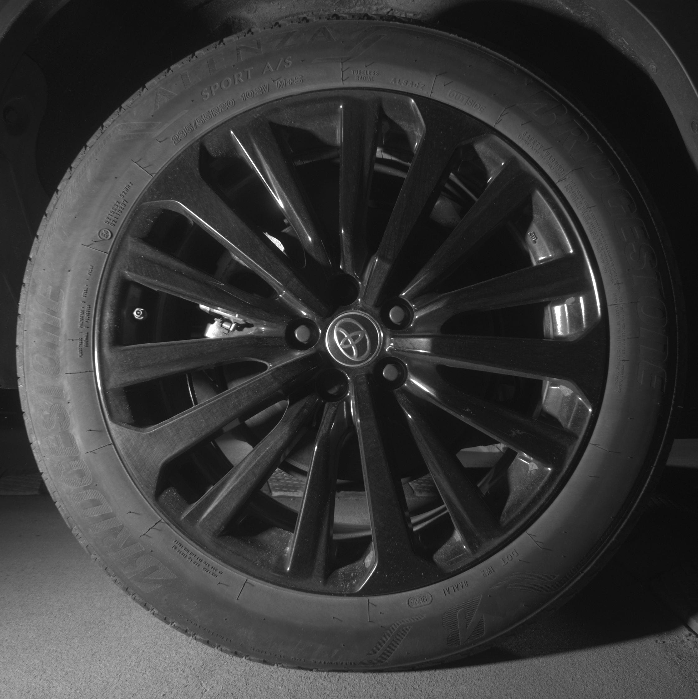 Thumbnail: 2025 Toyota Highlander - 12