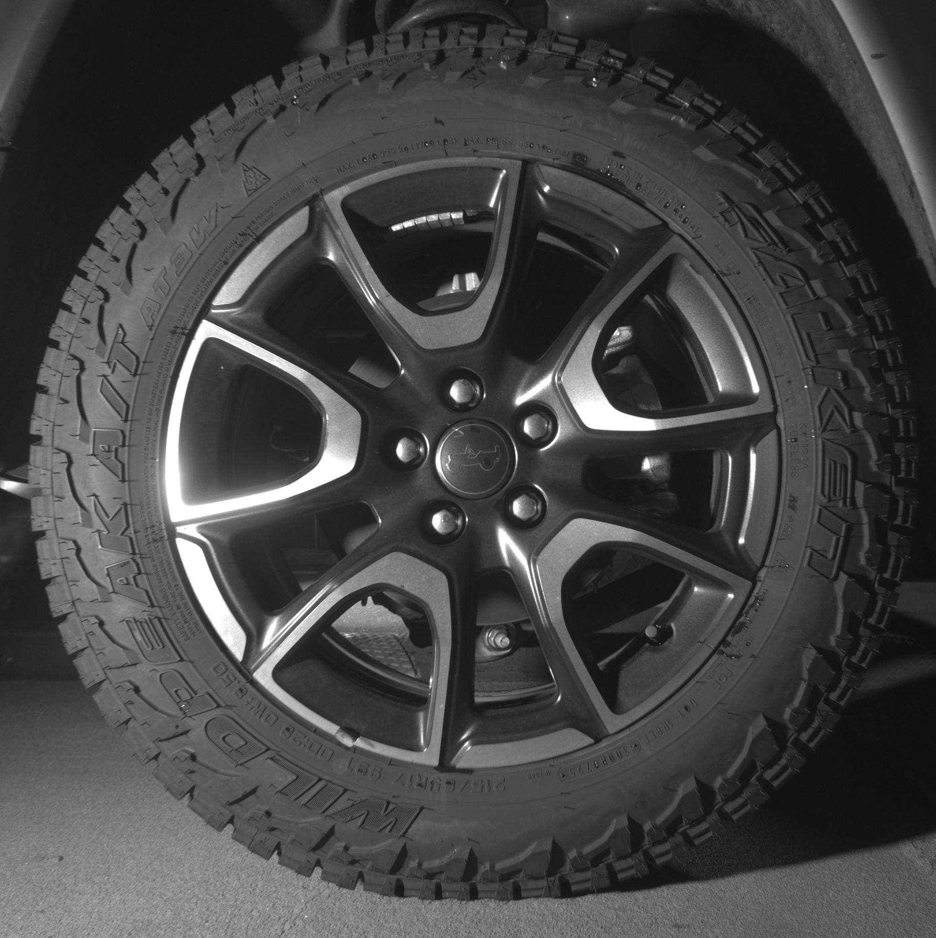 Thumbnail: 2025 Jeep Compass - 15
