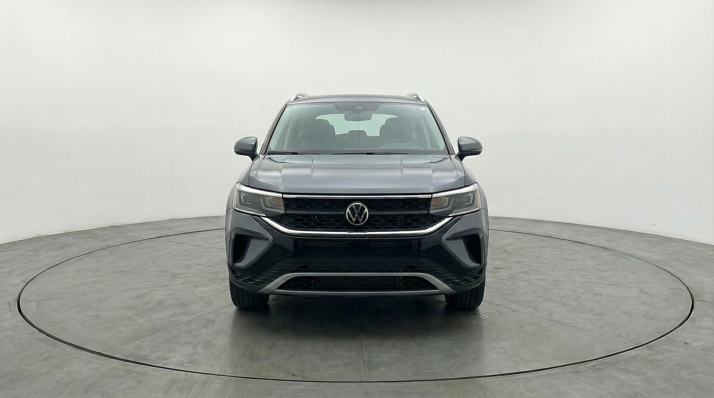 Thumbnail: 2025 Volkswagen Taos - 2