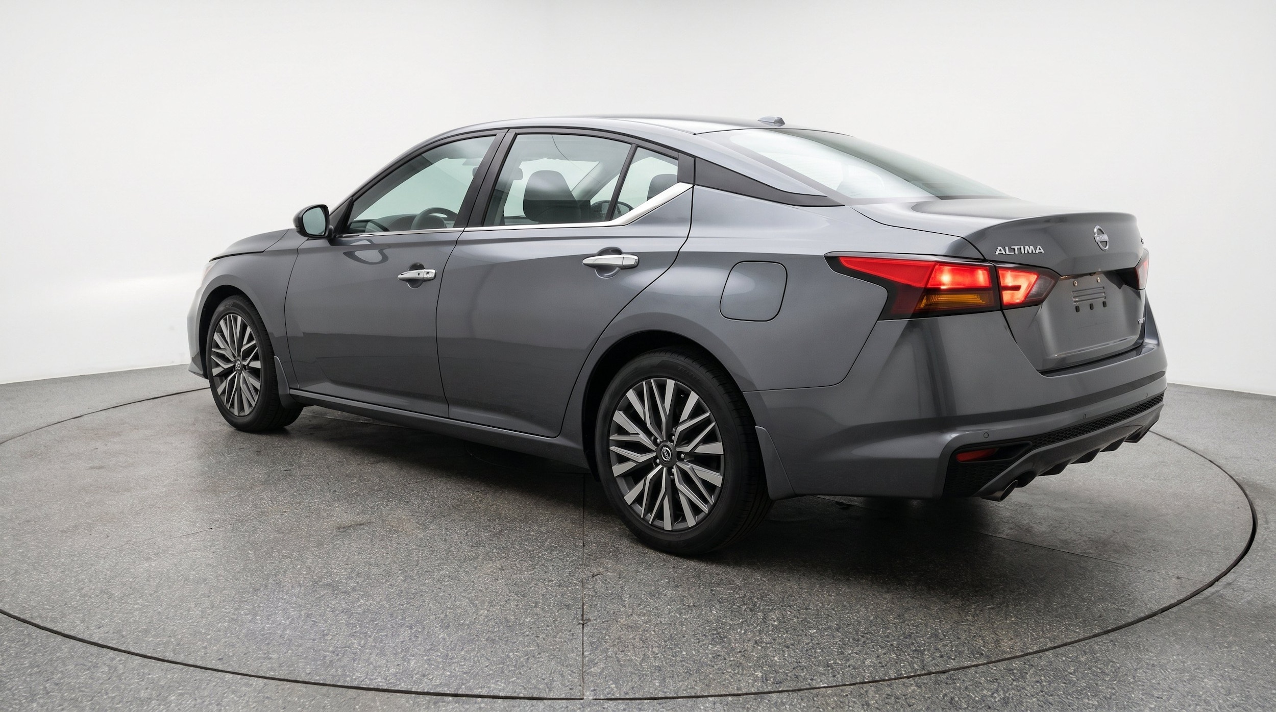 Thumbnail: 2025 Nissan Altima - 6