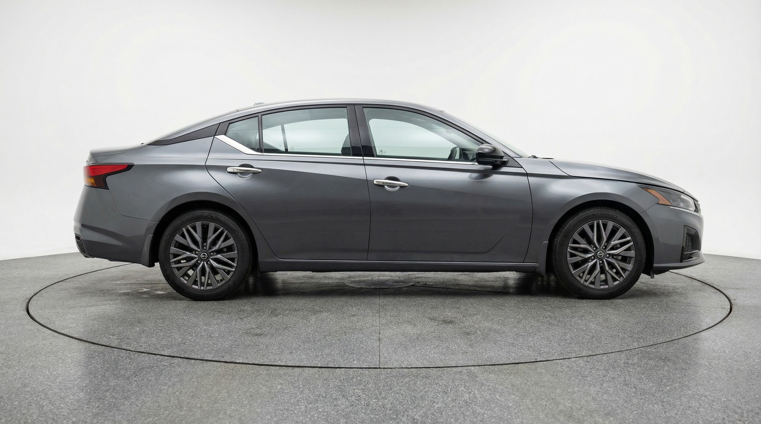 Thumbnail: 2025 Nissan Altima - 8