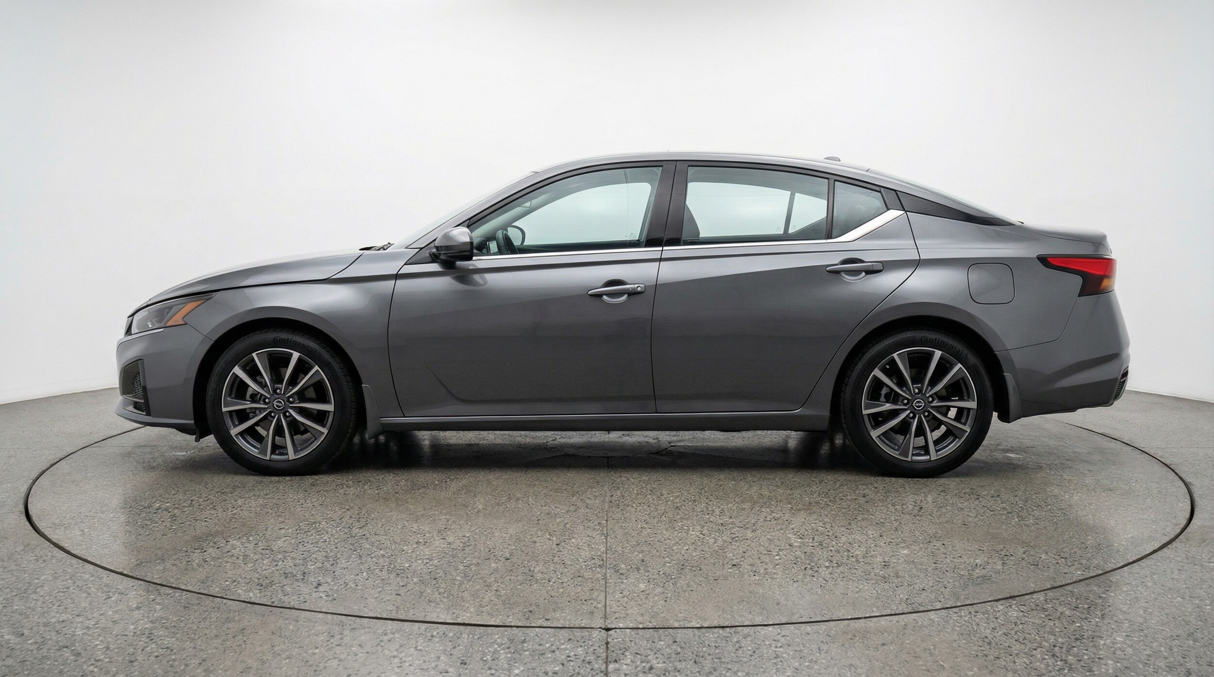 Thumbnail: 2025 Nissan Altima - 4