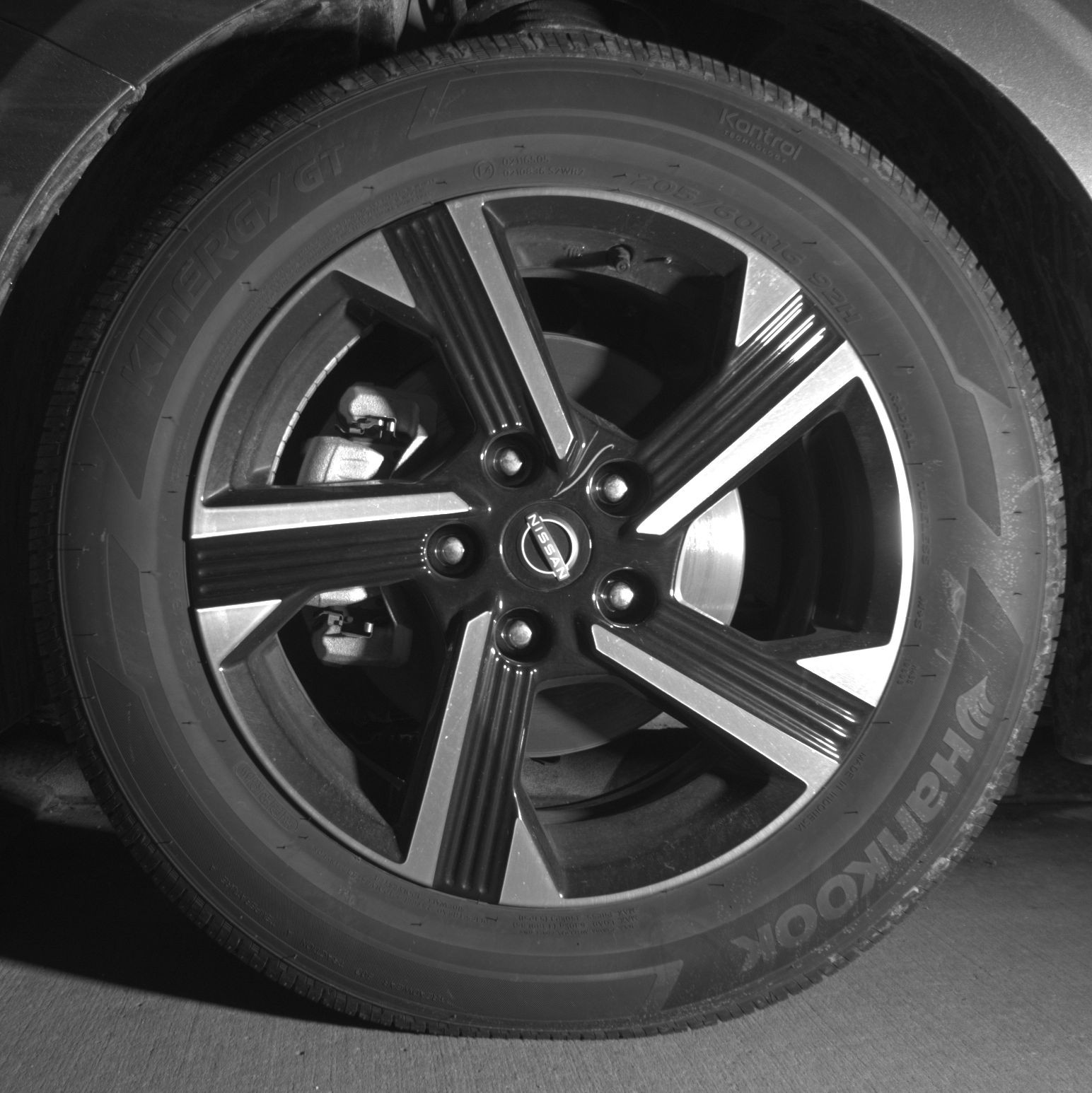 Thumbnail: 2025 Nissan Sentra - 9