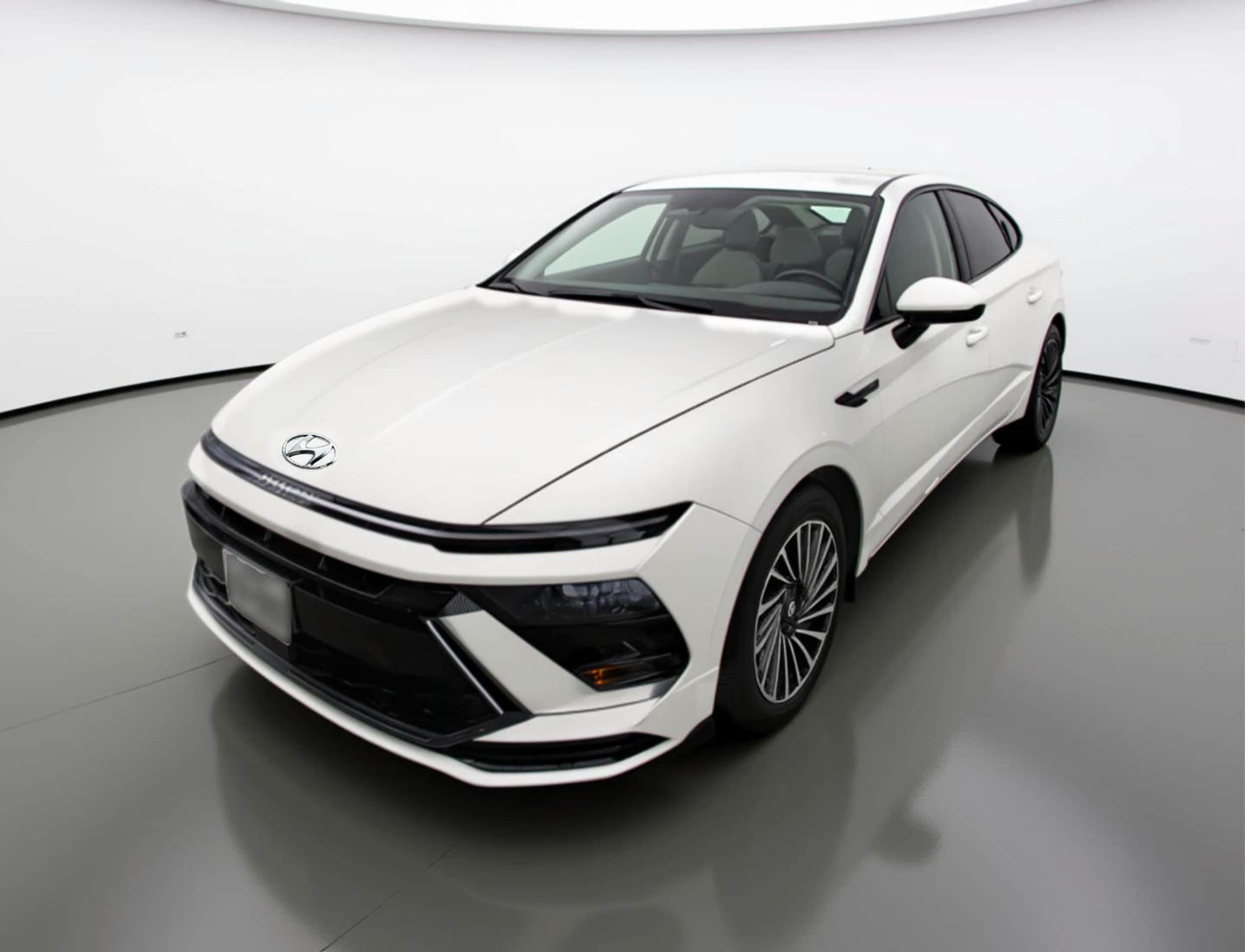 Thumbnail: 2025 Hyundai Sonata - 3