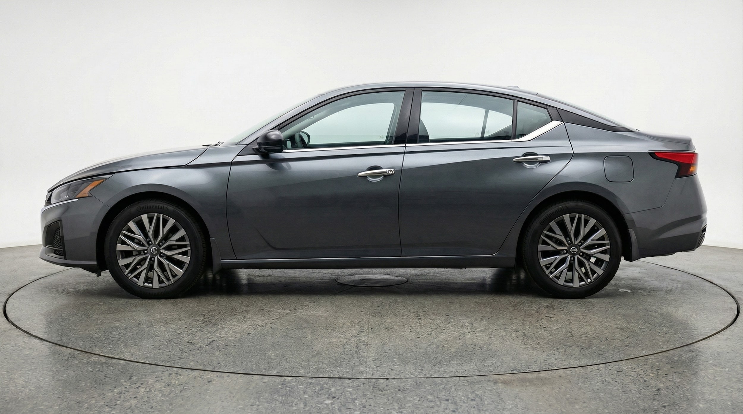 Thumbnail: 2025 Nissan Altima - 4